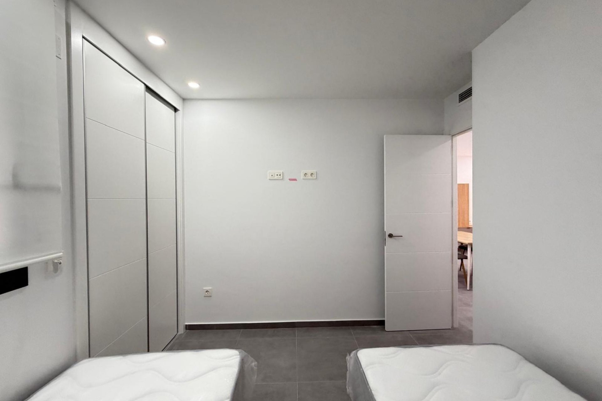 Revânzare - Apartament -
Torrevieja - Estacion De Autobuses