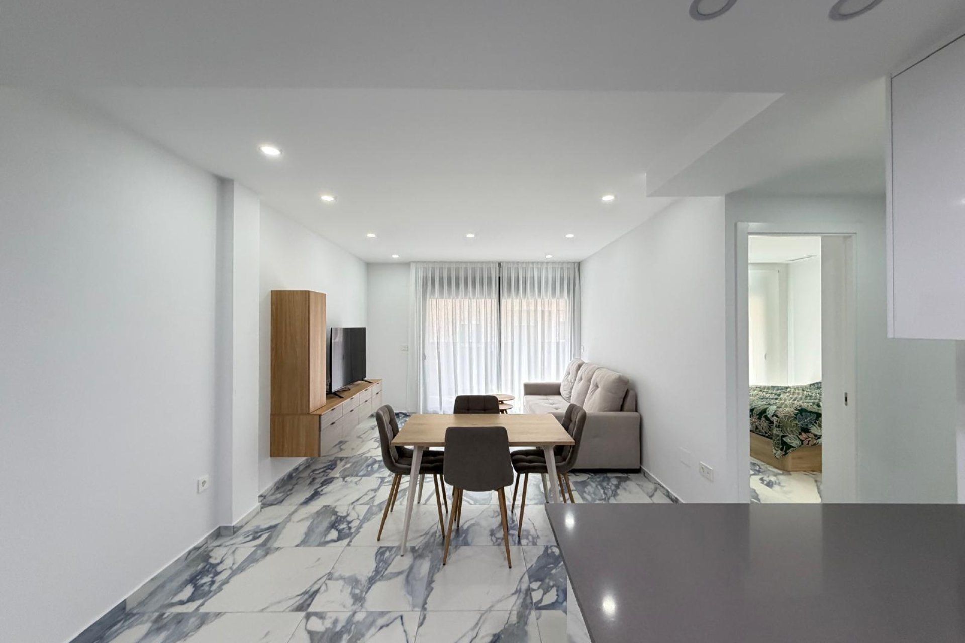 Revânzare - Apartament -
Torrevieja - Estacion De Autobuses