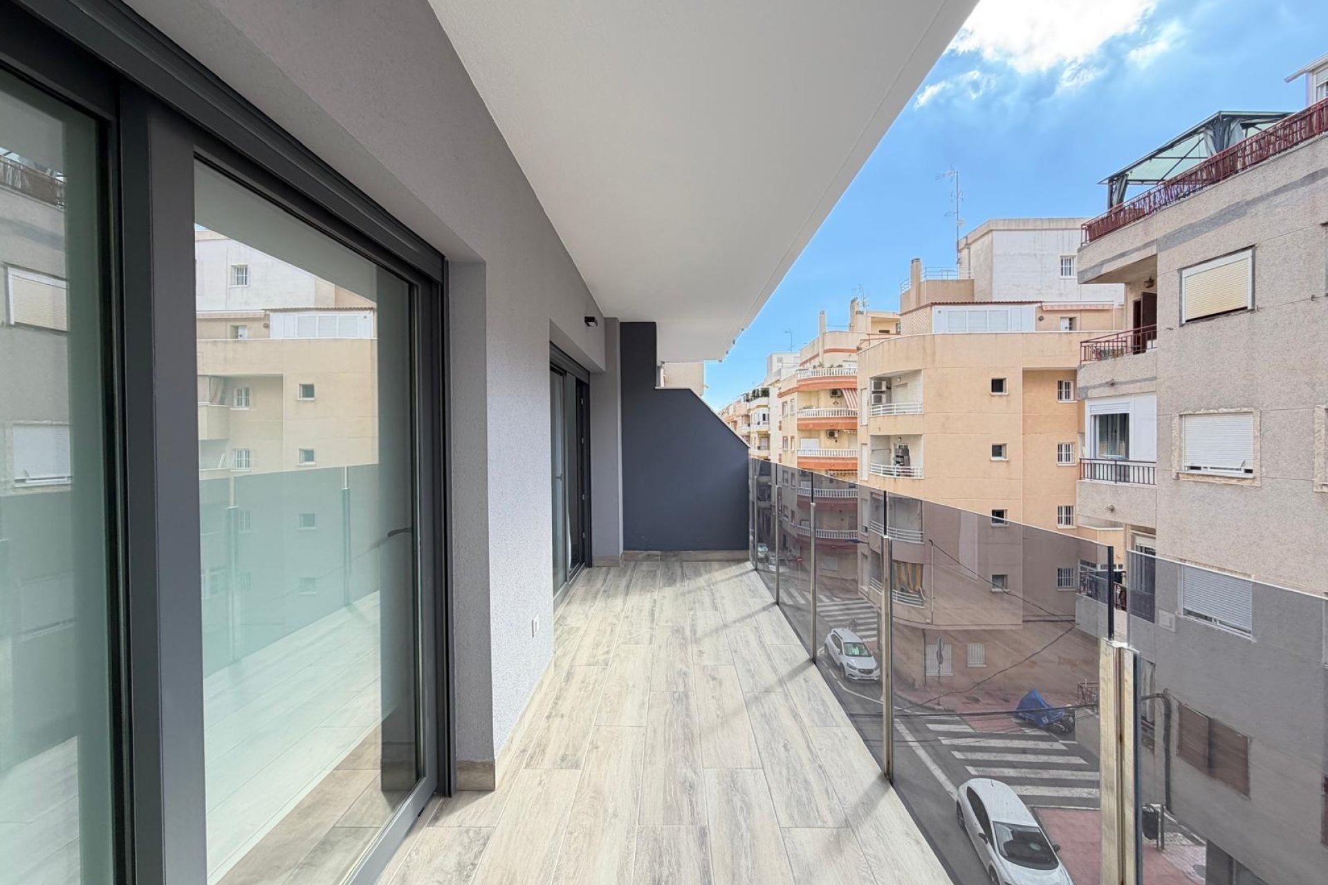 Revânzare - Apartament -
Torrevieja - Estacion De Autobuses