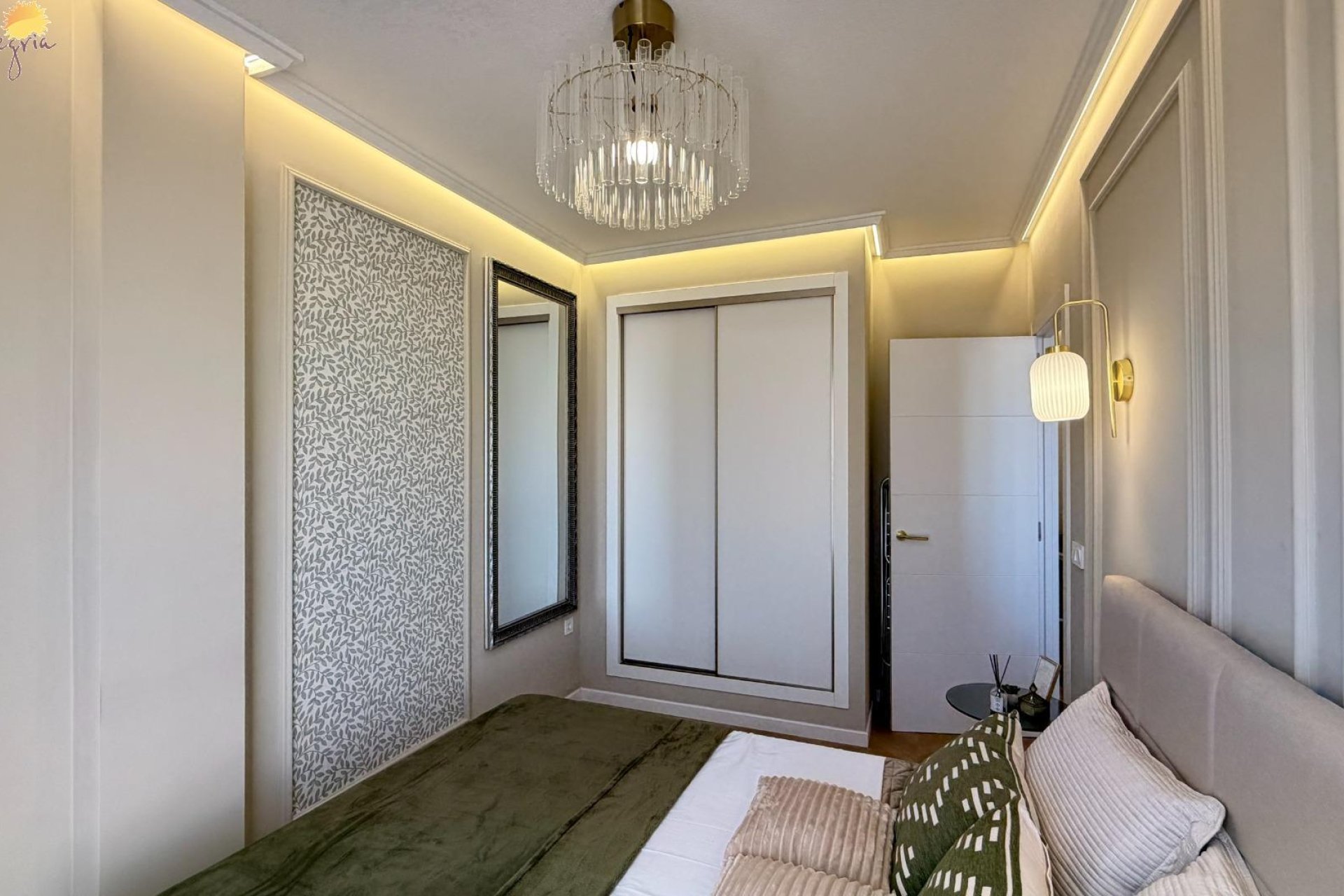 Revânzare - Apartament -
Torrevieja - Estacion De Autobuses