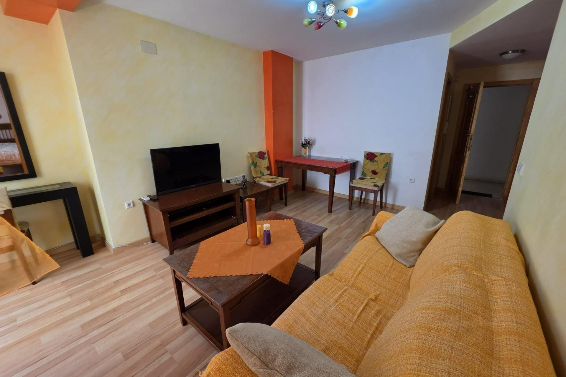 Revânzare - Apartament -
Torrevieja - Estacion De Autobuses