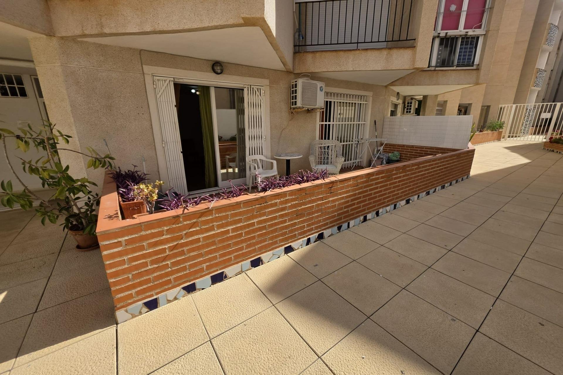 Revânzare - Apartament -
Torrevieja - Estacion De Autobuses