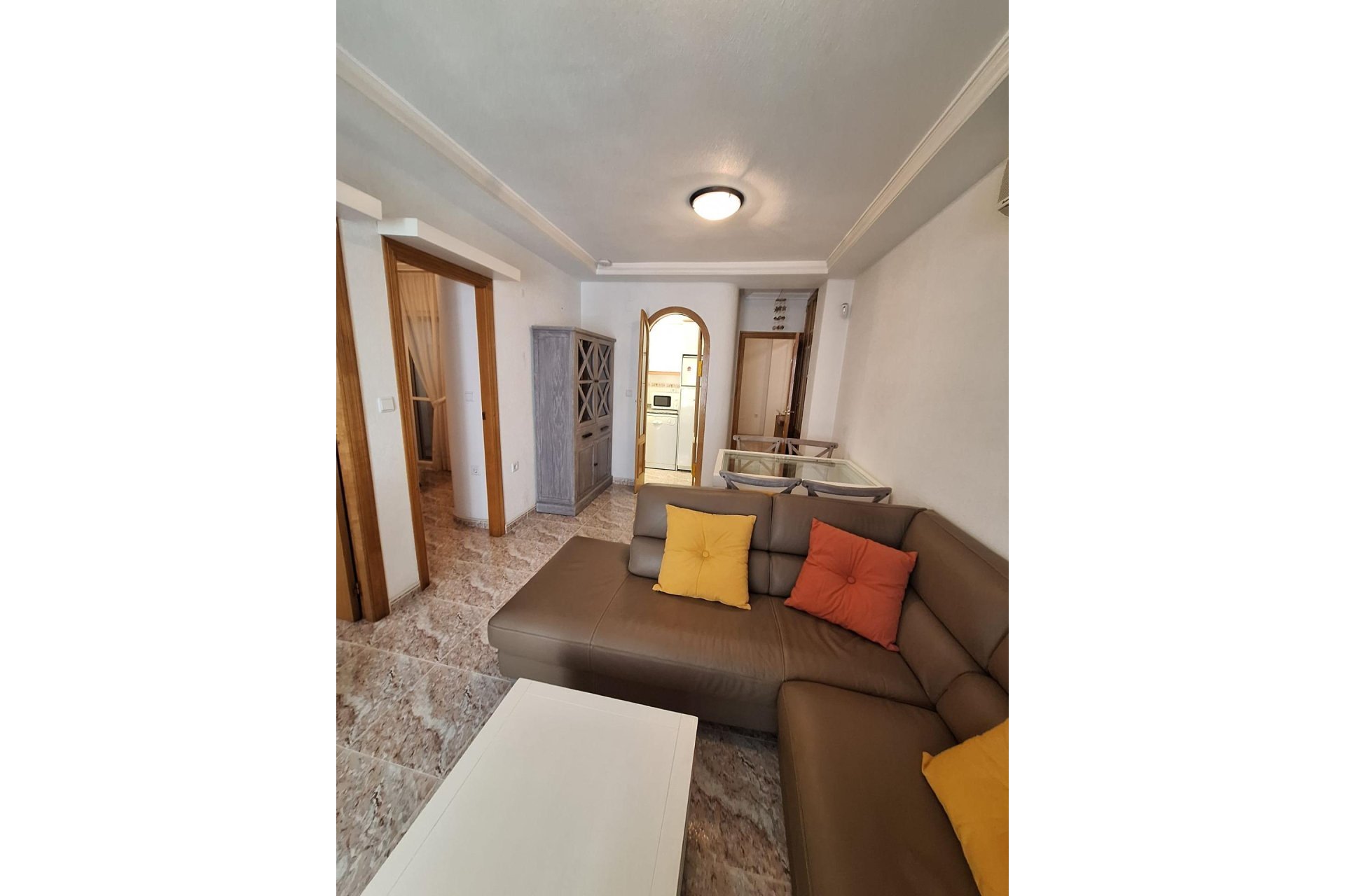 Revânzare - Apartament -
Torrevieja - Estacion De Autobuses