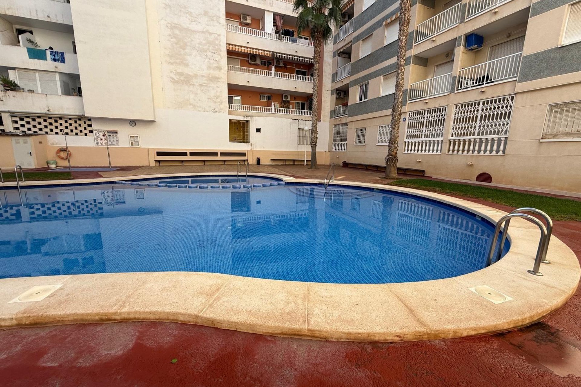 Revânzare - Apartament -
Torrevieja - Habaneras