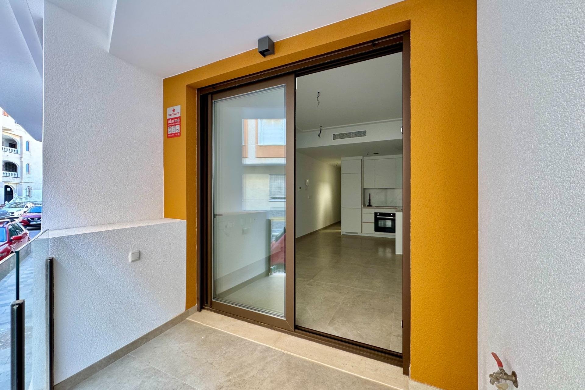 Revânzare - Apartament -
Torrevieja - Habaneras