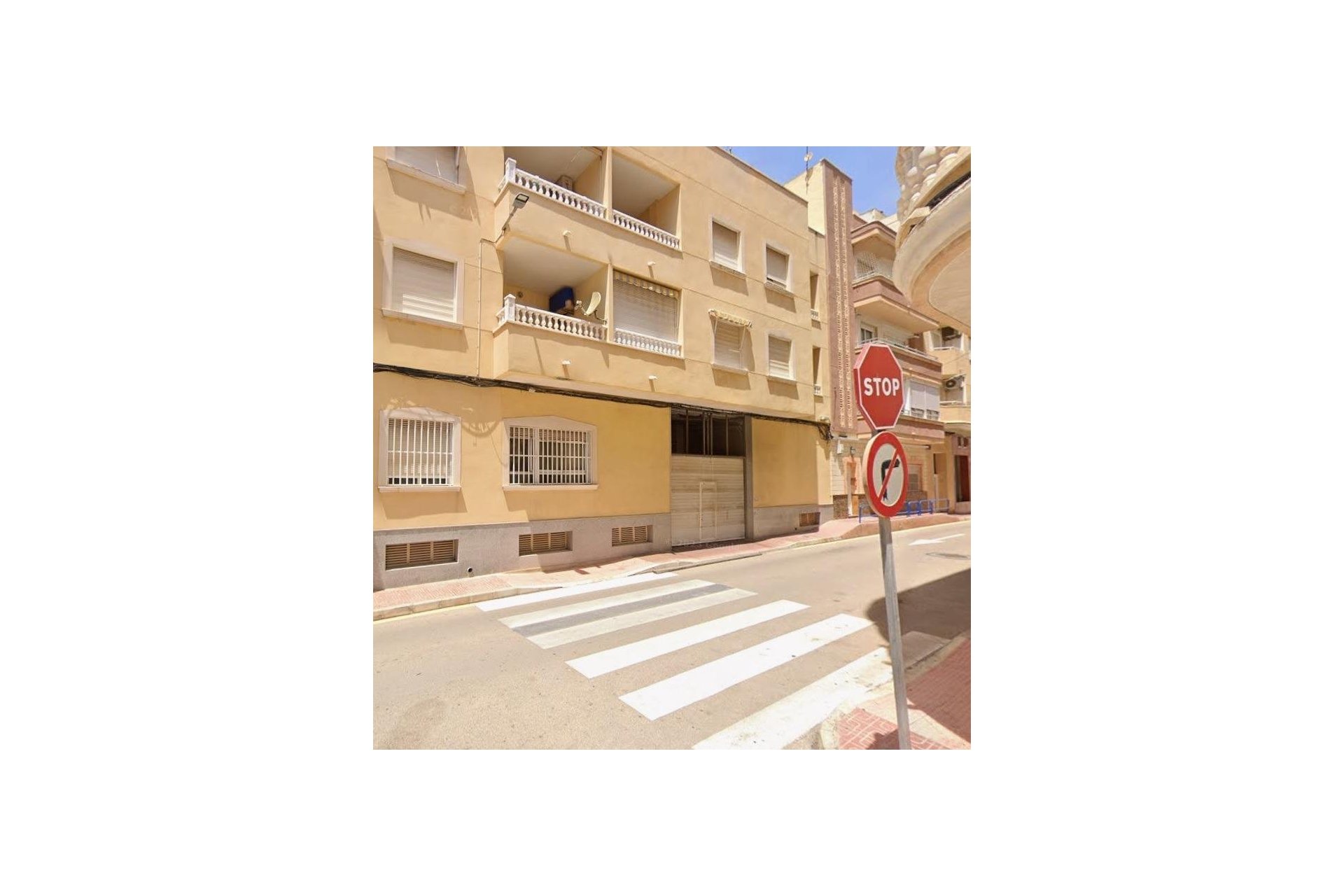 Revânzare - Apartament -
Torrevieja - La Mata Pueblo