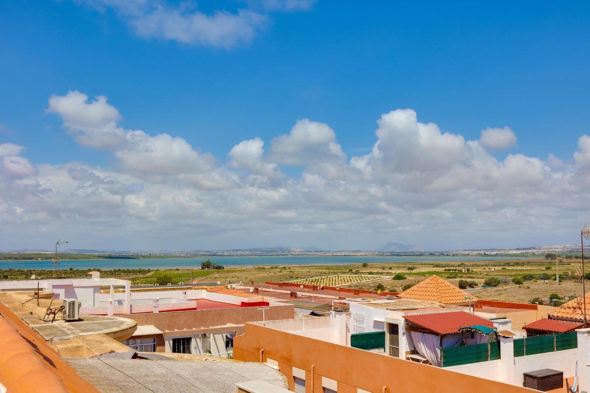 Revânzare - Apartament -
Torrevieja - La Mata Pueblo