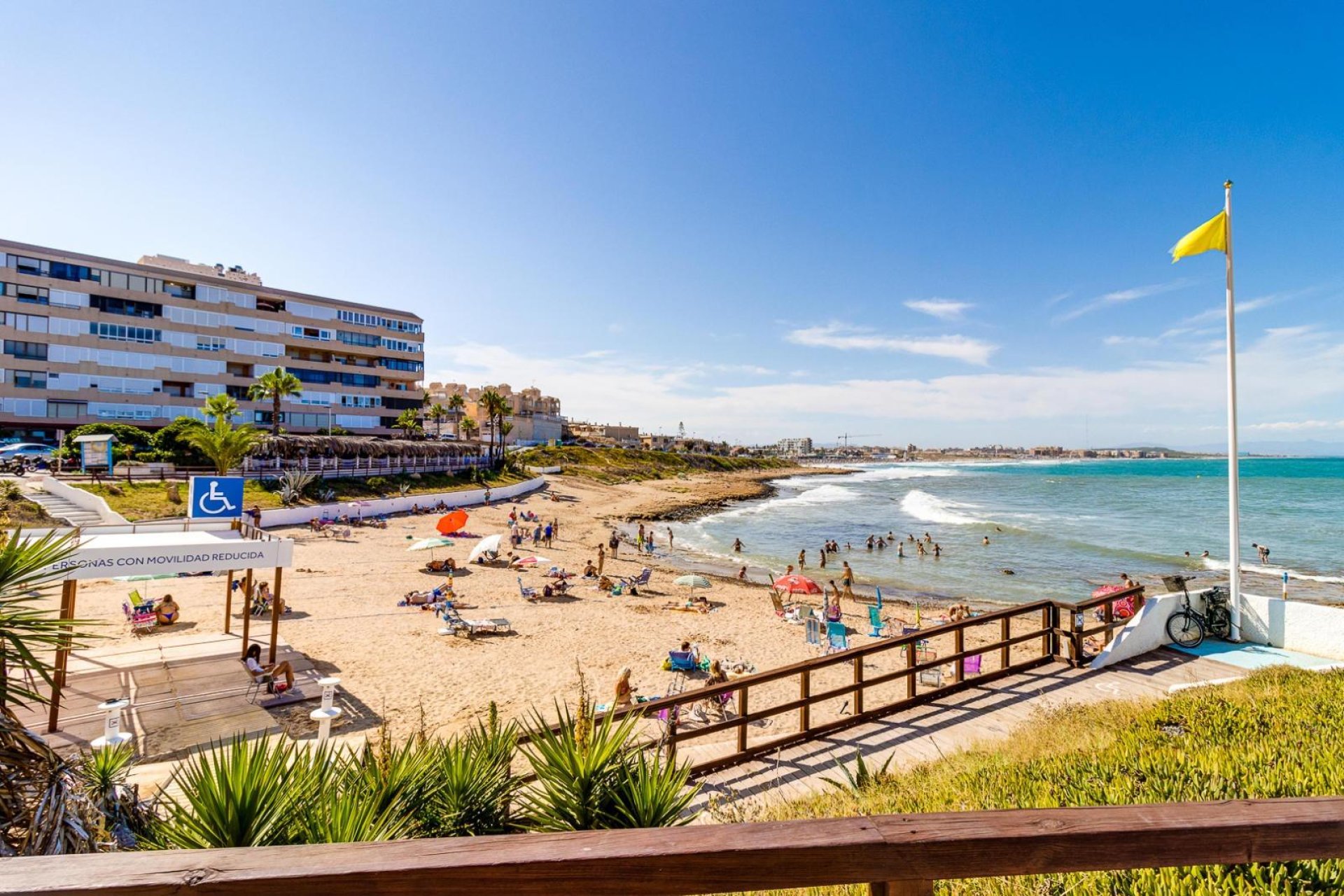 Revânzare - Apartament -
Torrevieja - La Mata Pueblo