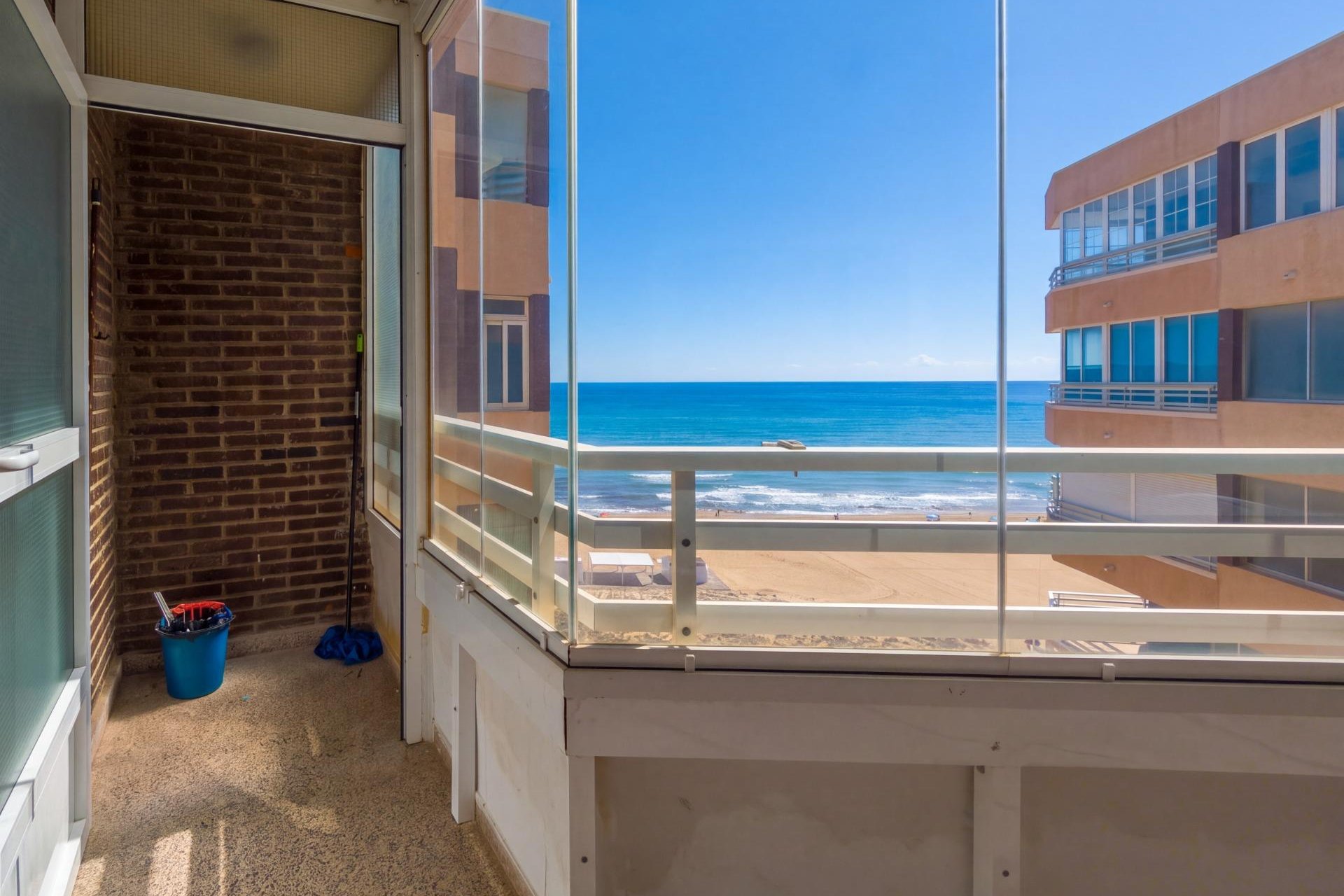 Revânzare - Apartament -
Torrevieja - La Mata Pueblo