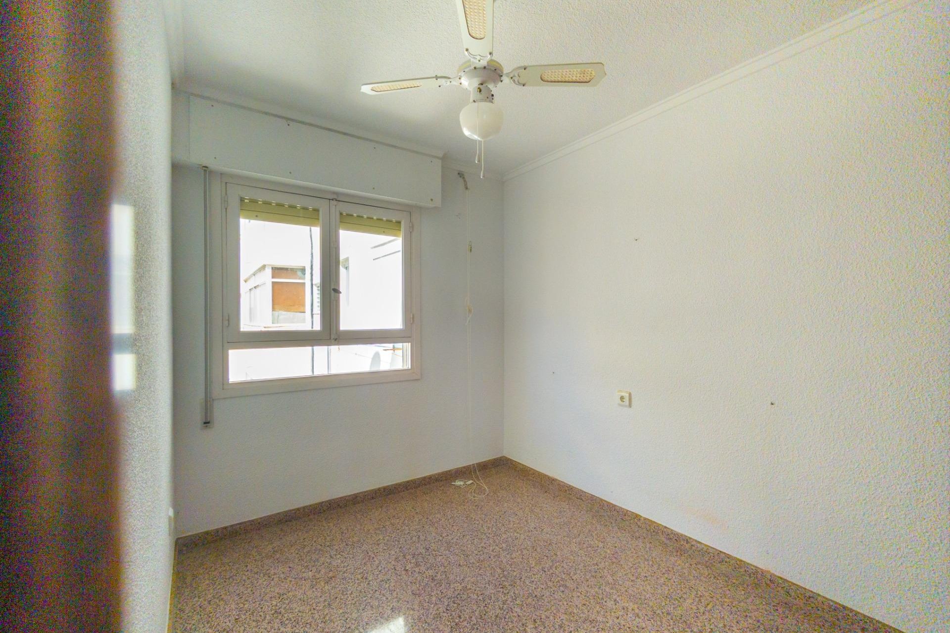 Revânzare - Apartament -
Torrevieja - La Mata Pueblo