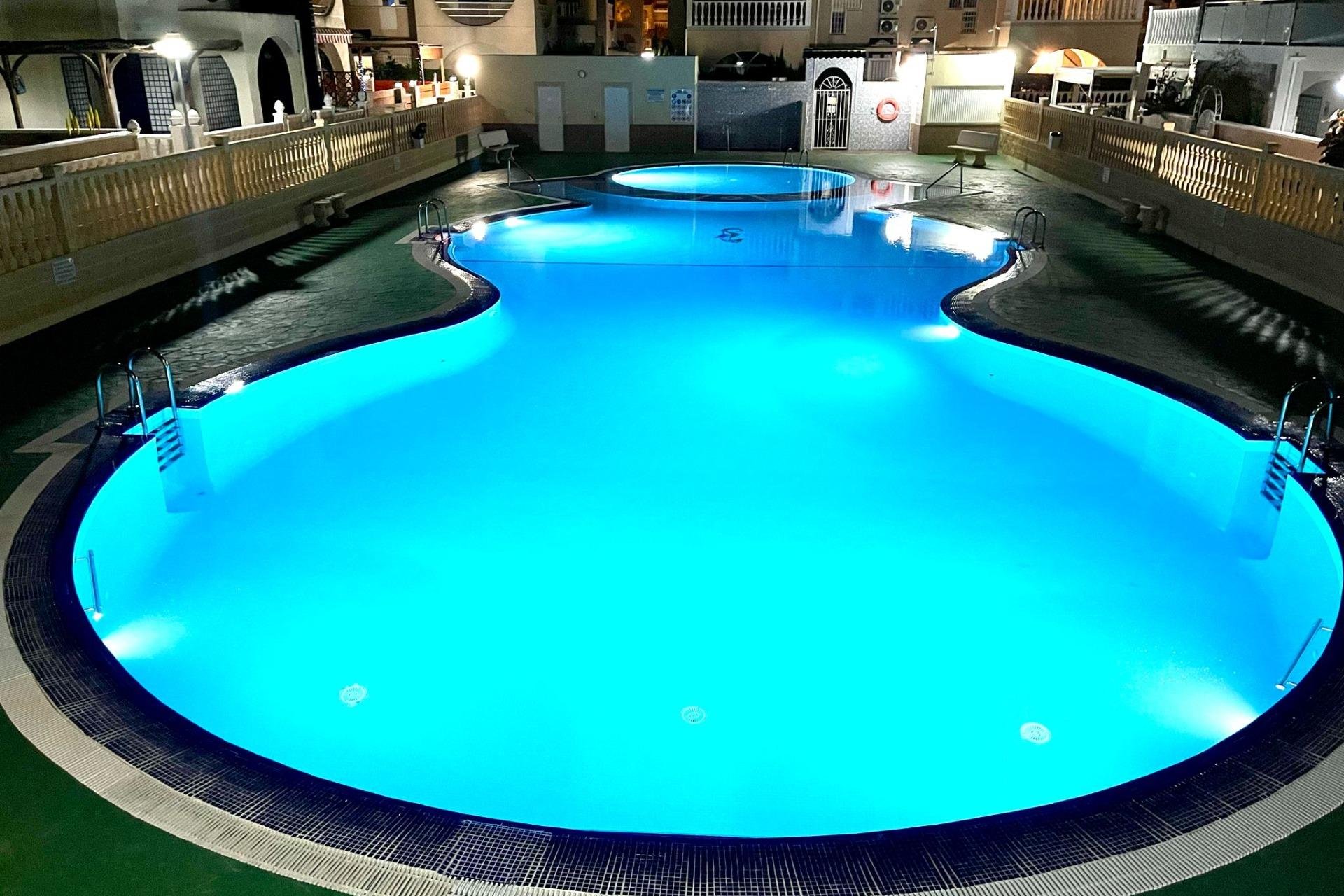 Revânzare - Apartament -
Torrevieja - La Mata