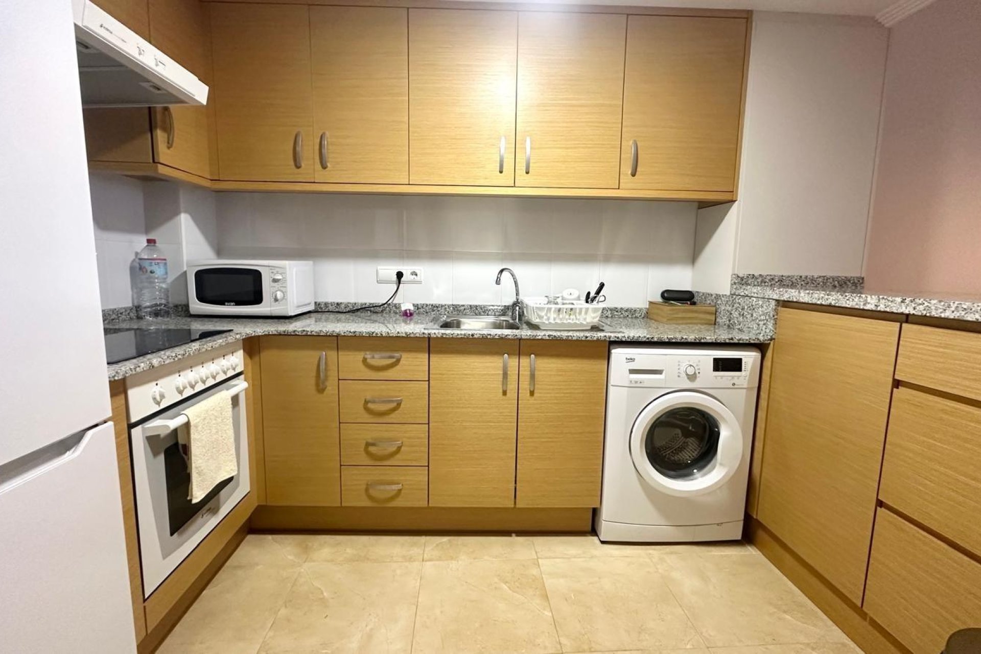 Revânzare - Apartament -
Torrevieja - La Mata