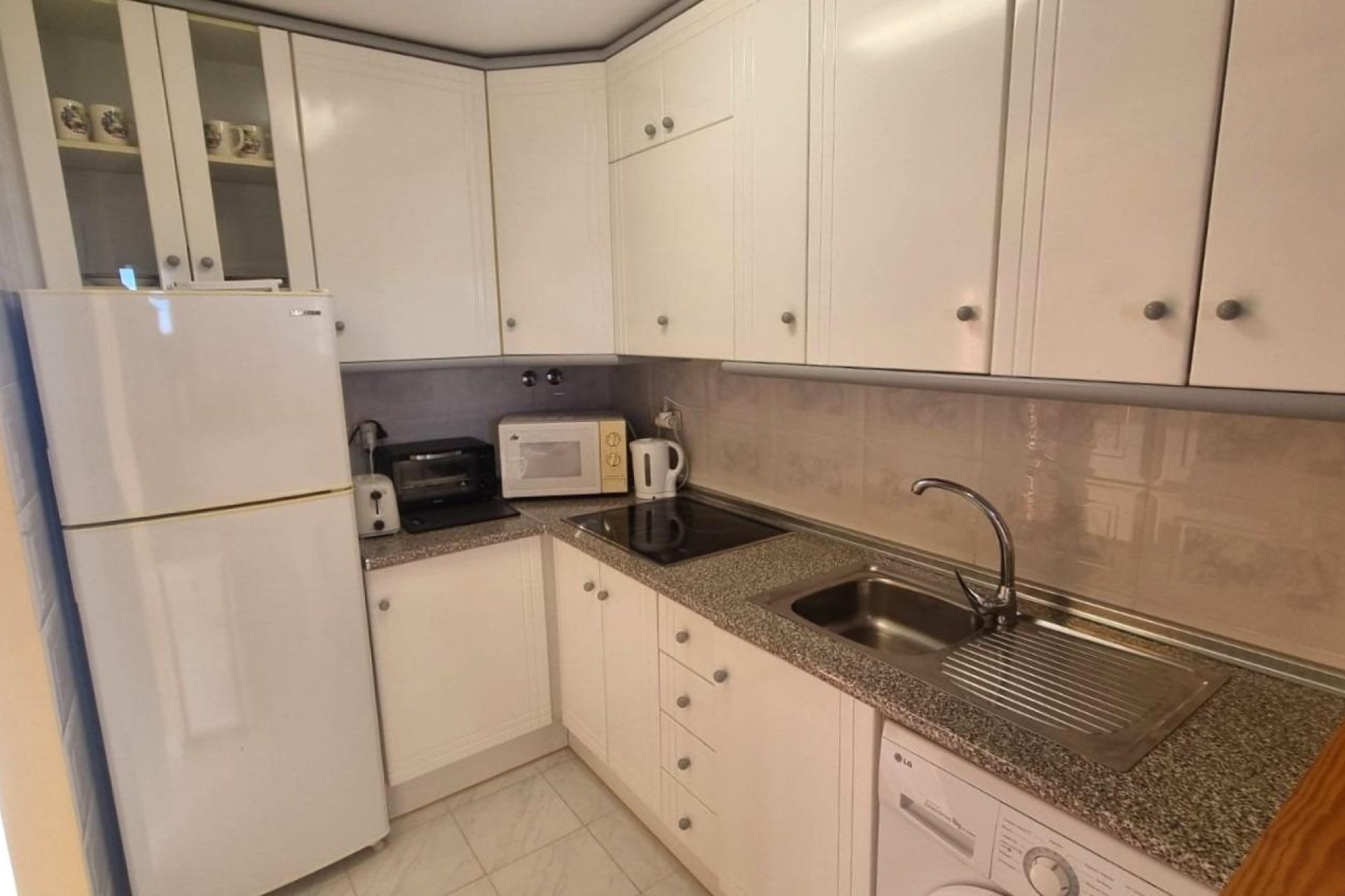 Revânzare - Apartament -
Torrevieja - La Mata