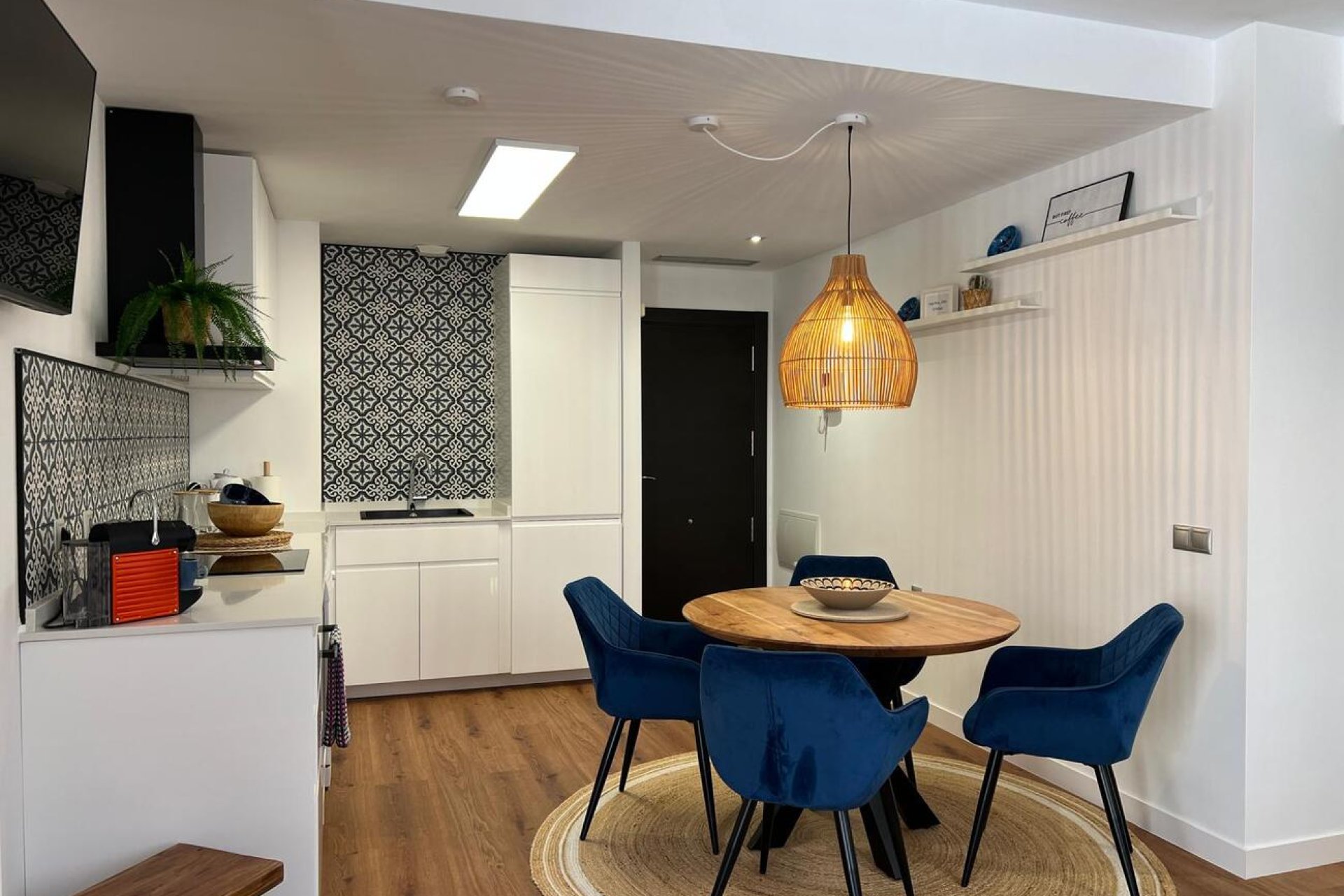 Revânzare - Apartament -
Torrevieja - La Mata