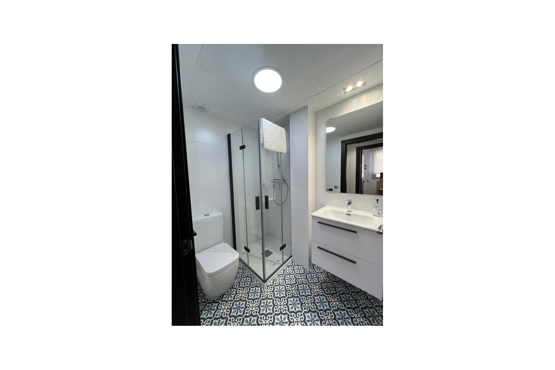 Revânzare - Apartament -
Torrevieja - La Mata