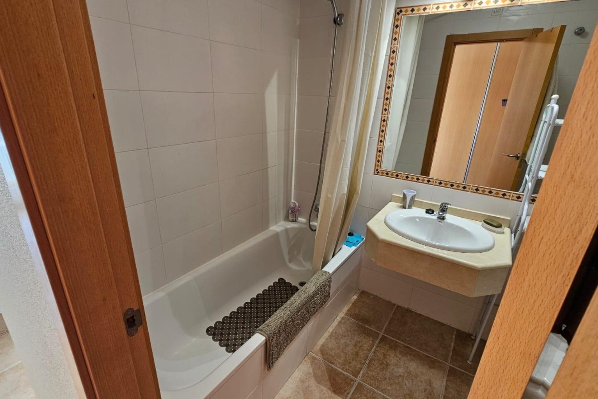 Revânzare - Apartament -
Torrevieja - La Veleta