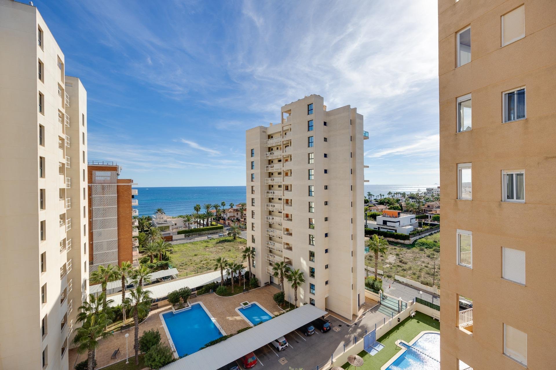 Revânzare - Apartament -
Torrevieja - La Veleta