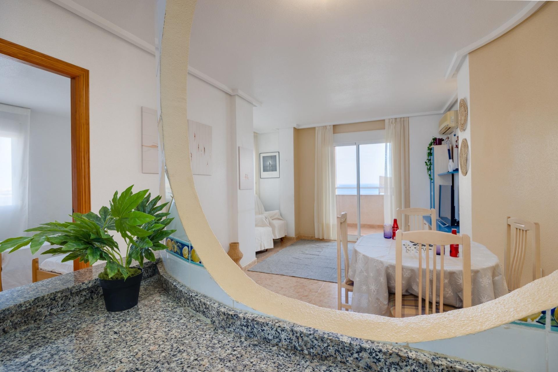 Revânzare - Apartament -
Torrevieja - La Veleta
