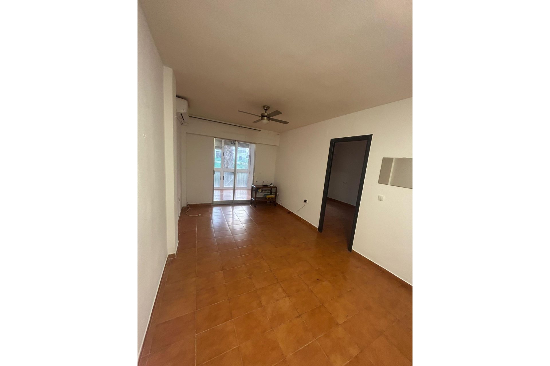 Revânzare - Apartament -
Torrevieja - La Veleta