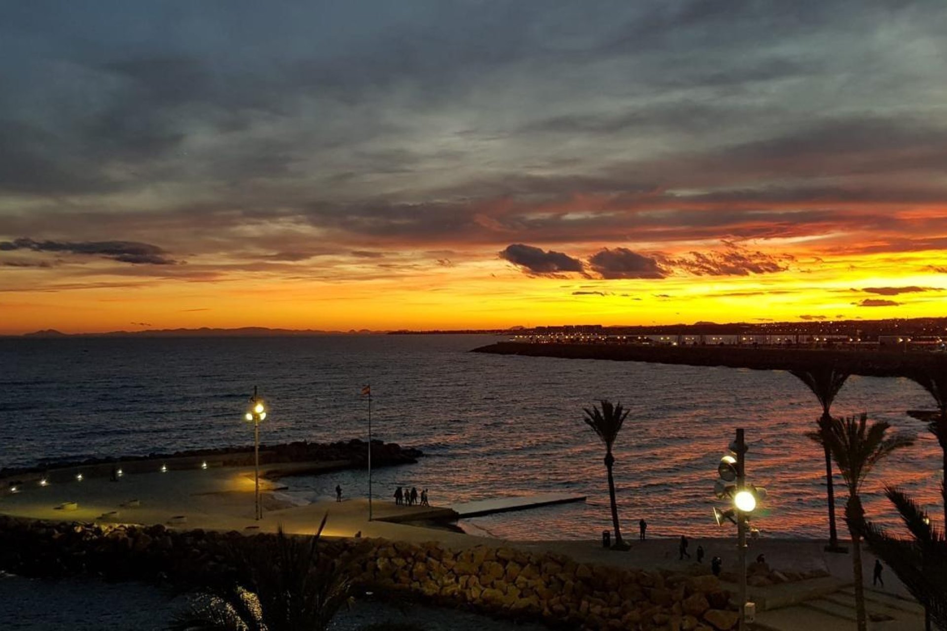 Revânzare - Apartament -
Torrevieja - Las Piscinas Naturales