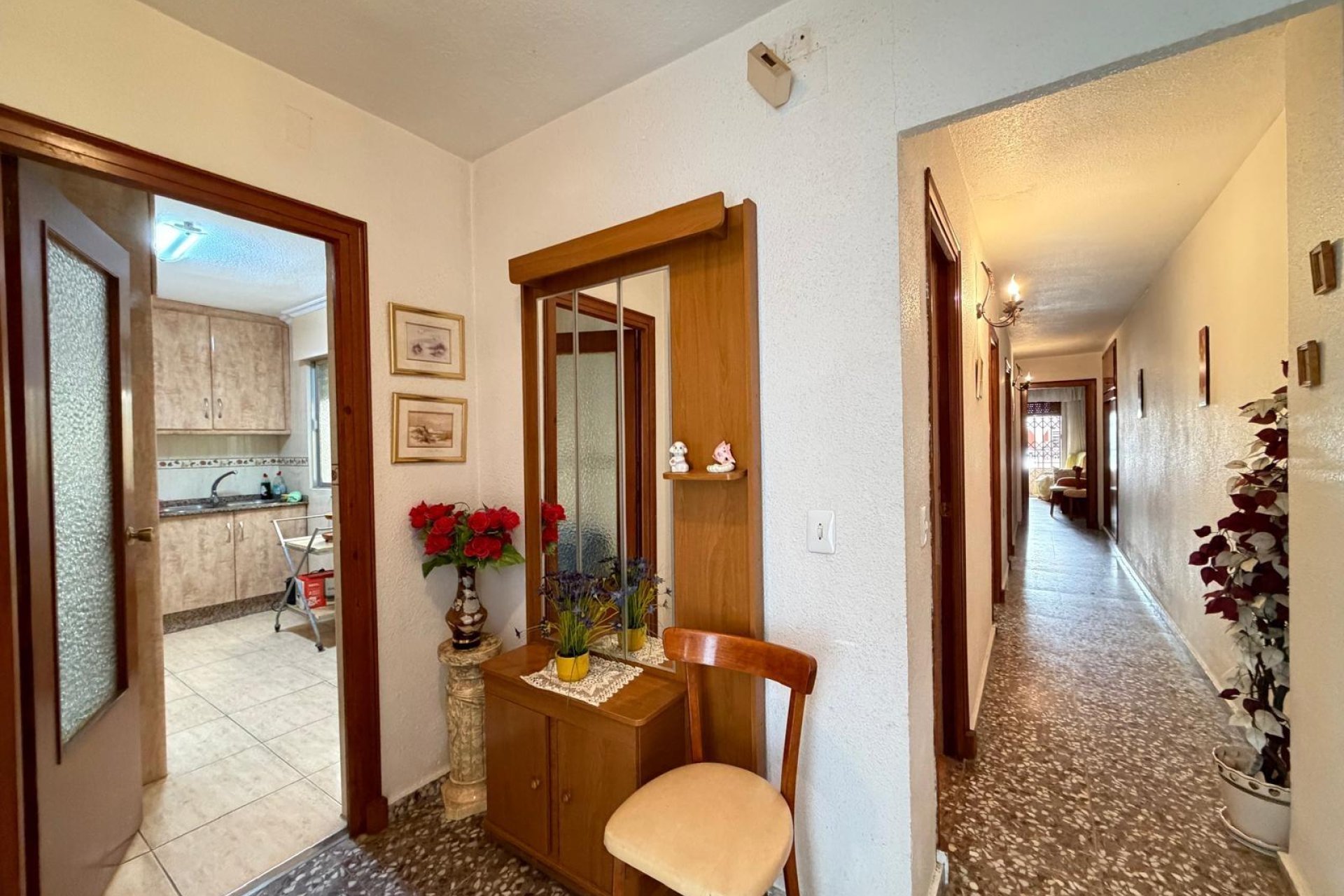 Revânzare - Apartament -
Torrevieja - Las Piscinas Naturales