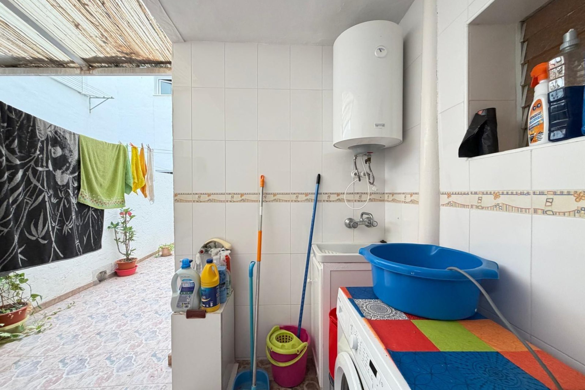 Revânzare - Apartament -
Torrevieja - Las Piscinas Naturales