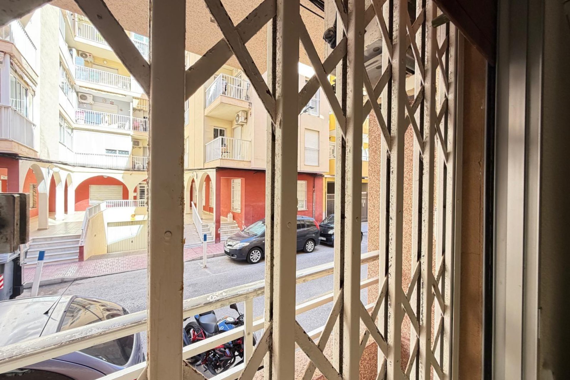 Revânzare - Apartament -
Torrevieja - Las Piscinas Naturales
