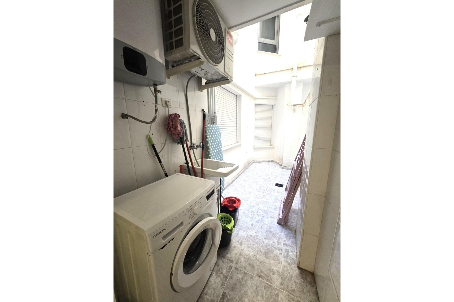 Revânzare - Apartament -
Torrevieja - Las Piscinas Naturales