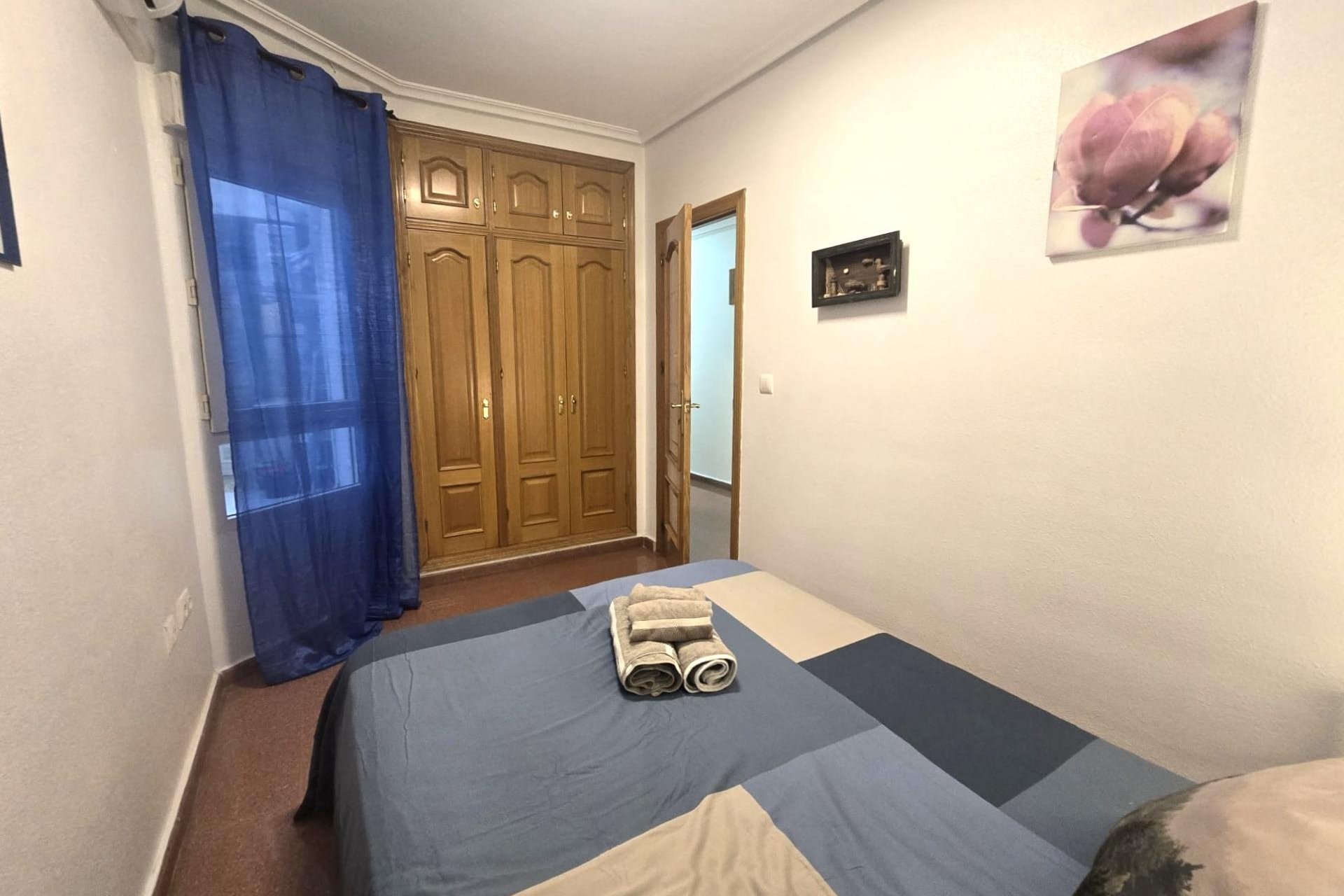 Revânzare - Apartament -
Torrevieja - Las Piscinas Naturales