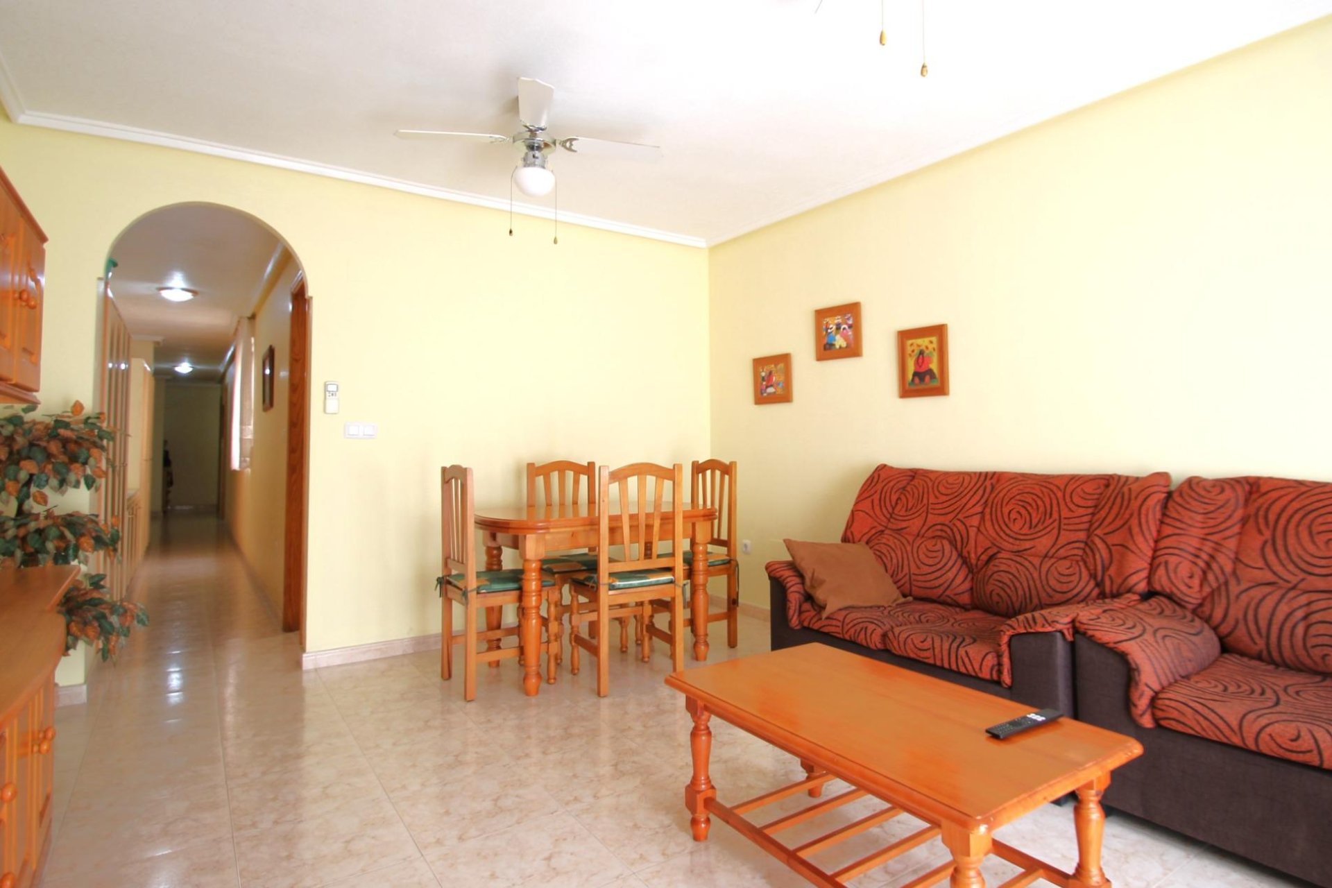 Revânzare - Apartament -
Torrevieja - Las Piscinas Naturales