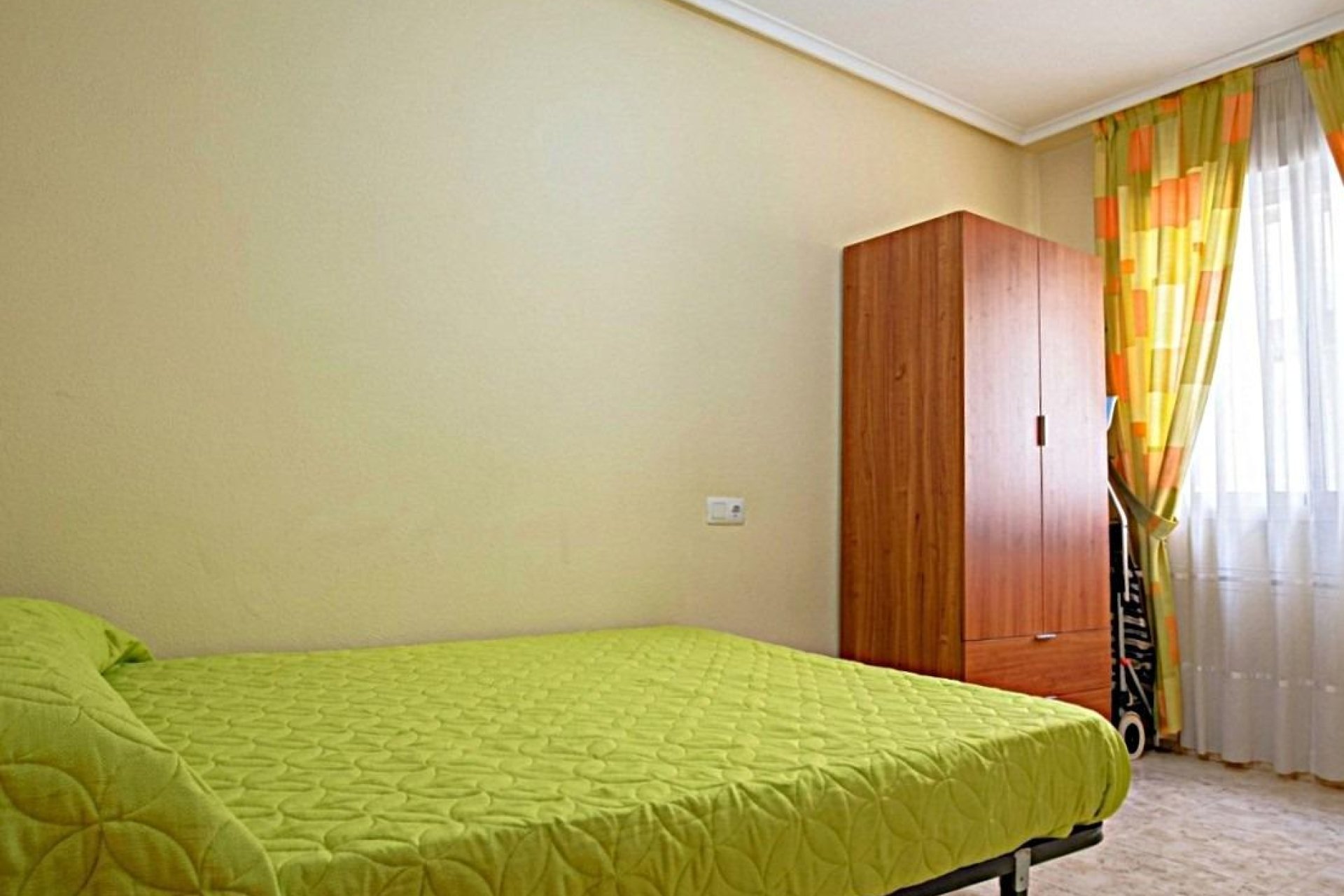 Revânzare - Apartament -
Torrevieja - Las Piscinas Naturales