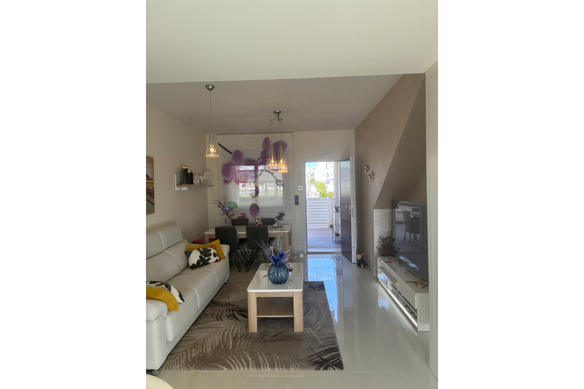 Revânzare - Apartament -
Torrevieja - Los Balcones