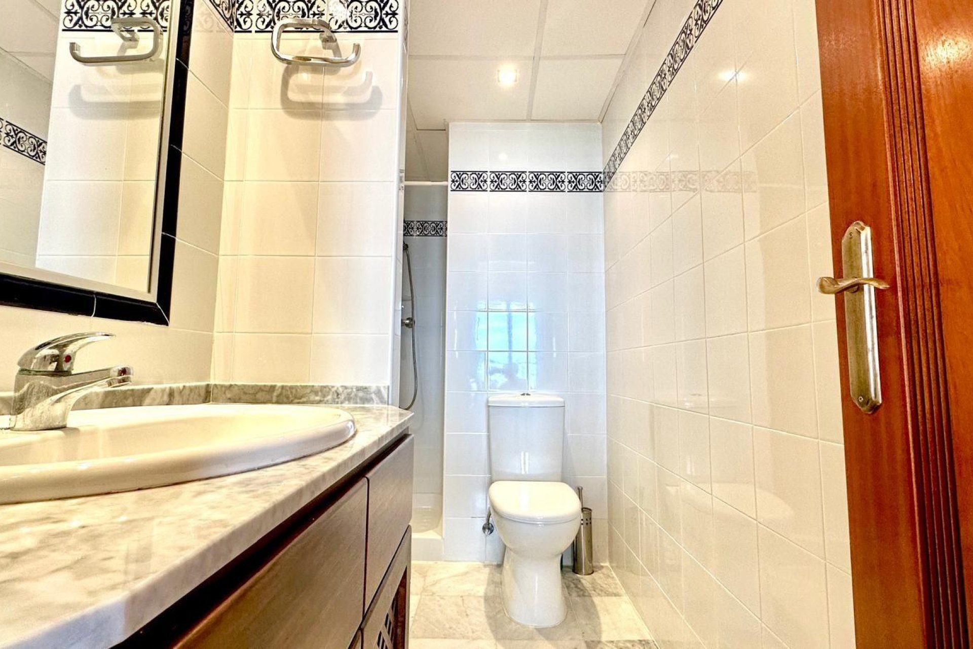 Revânzare - Apartament -
Torrevieja - Los Frutales