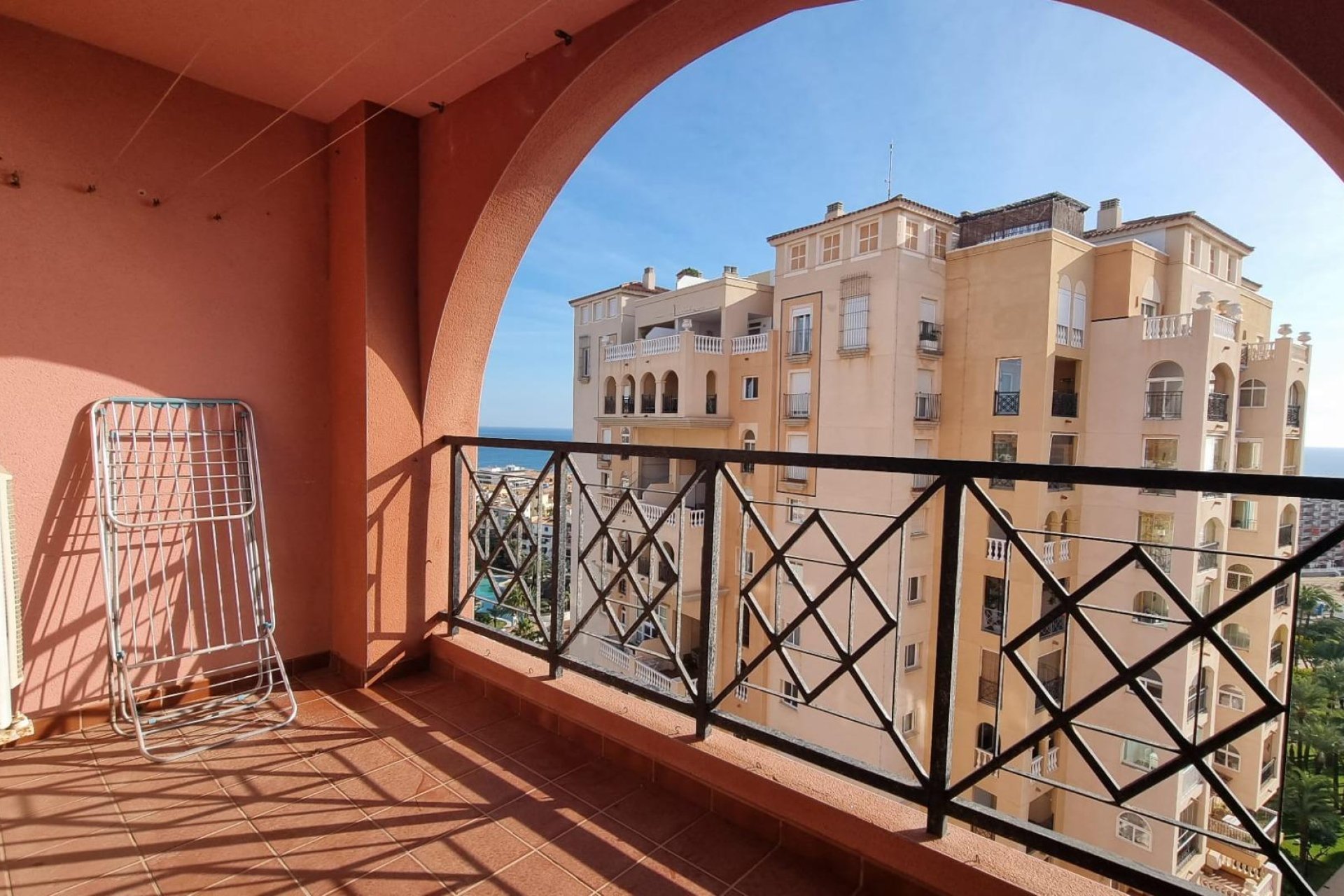 Revânzare - Apartament -
Torrevieja - Los Frutales