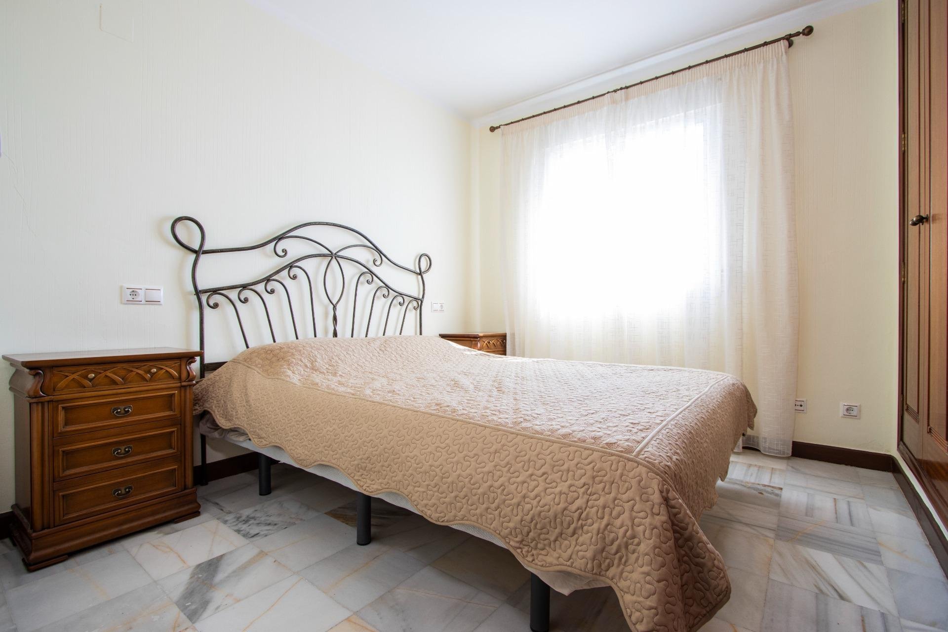 Revânzare - Apartament -
Torrevieja - Los Frutales