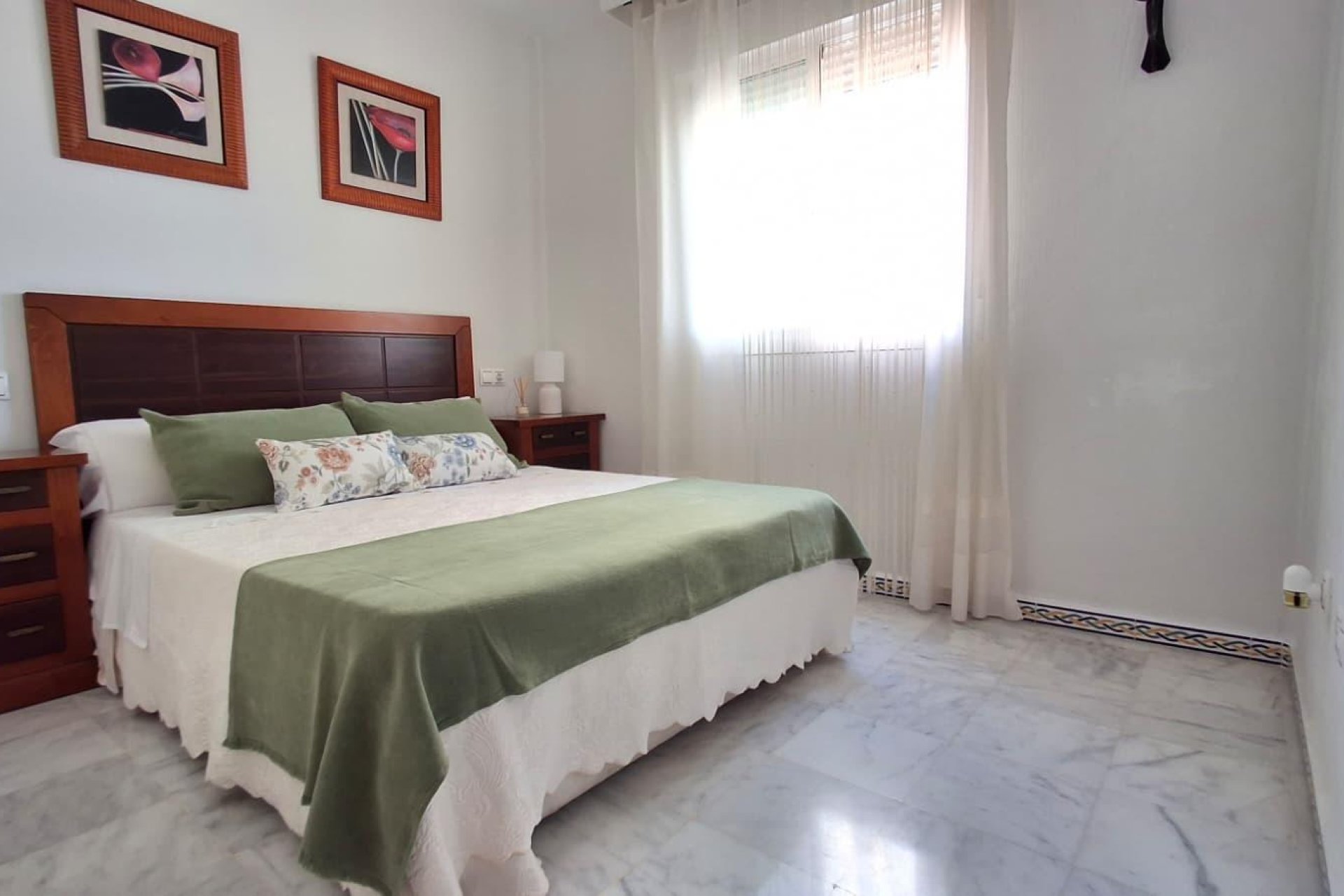Revânzare - Apartament -
Torrevieja - Los Frutales
