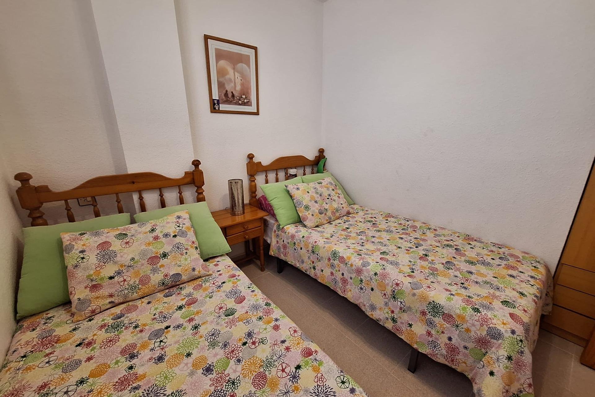 Revânzare - Apartament -
Torrevieja - Nueva Torrevieja