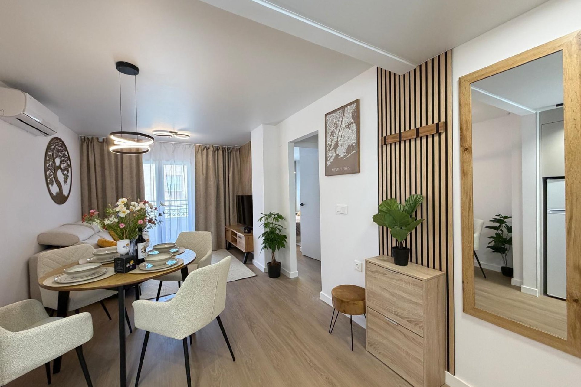 Revânzare - Apartament -
Torrevieja - Nueva Torrevieja