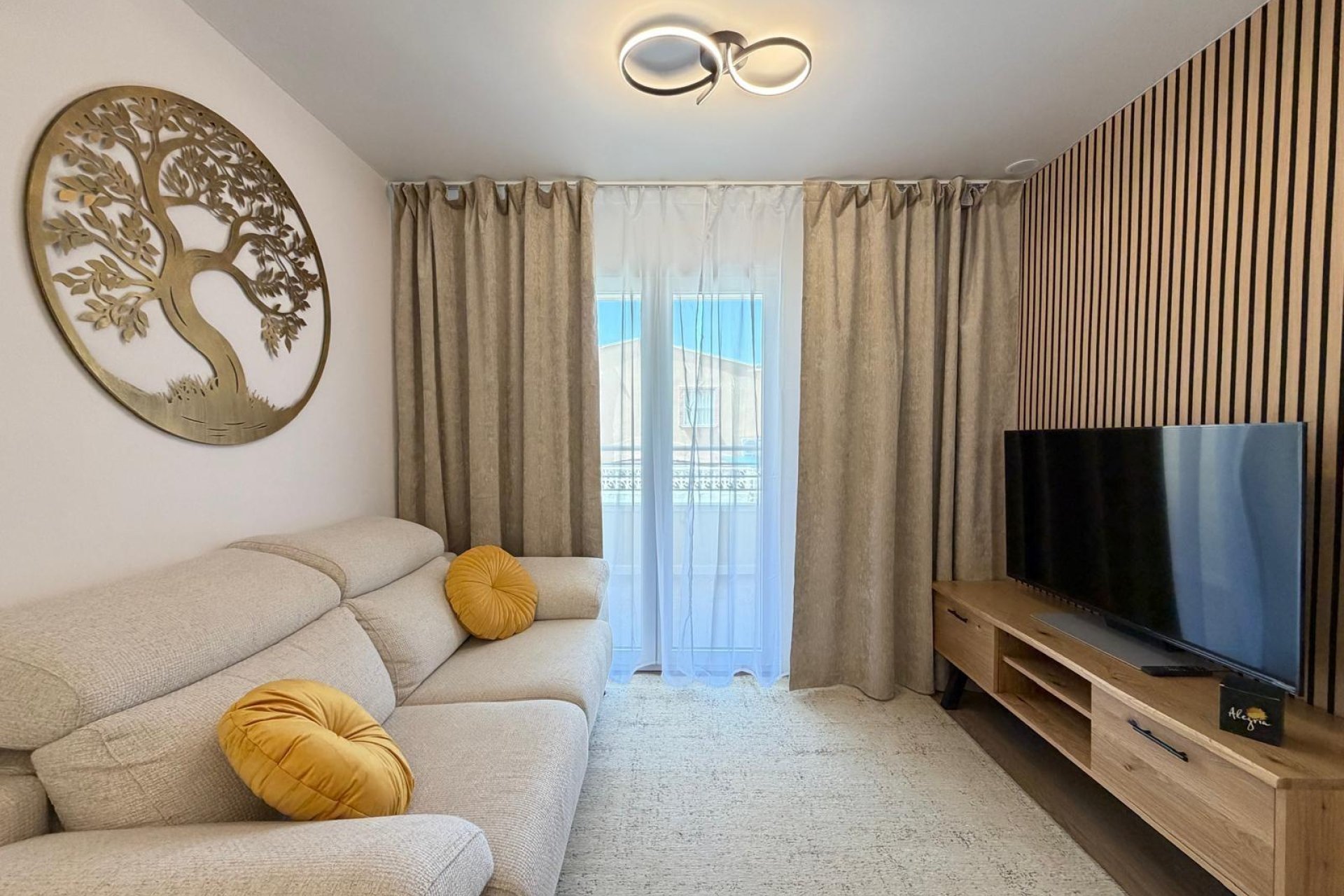 Revânzare - Apartament -
Torrevieja - Nueva Torrevieja