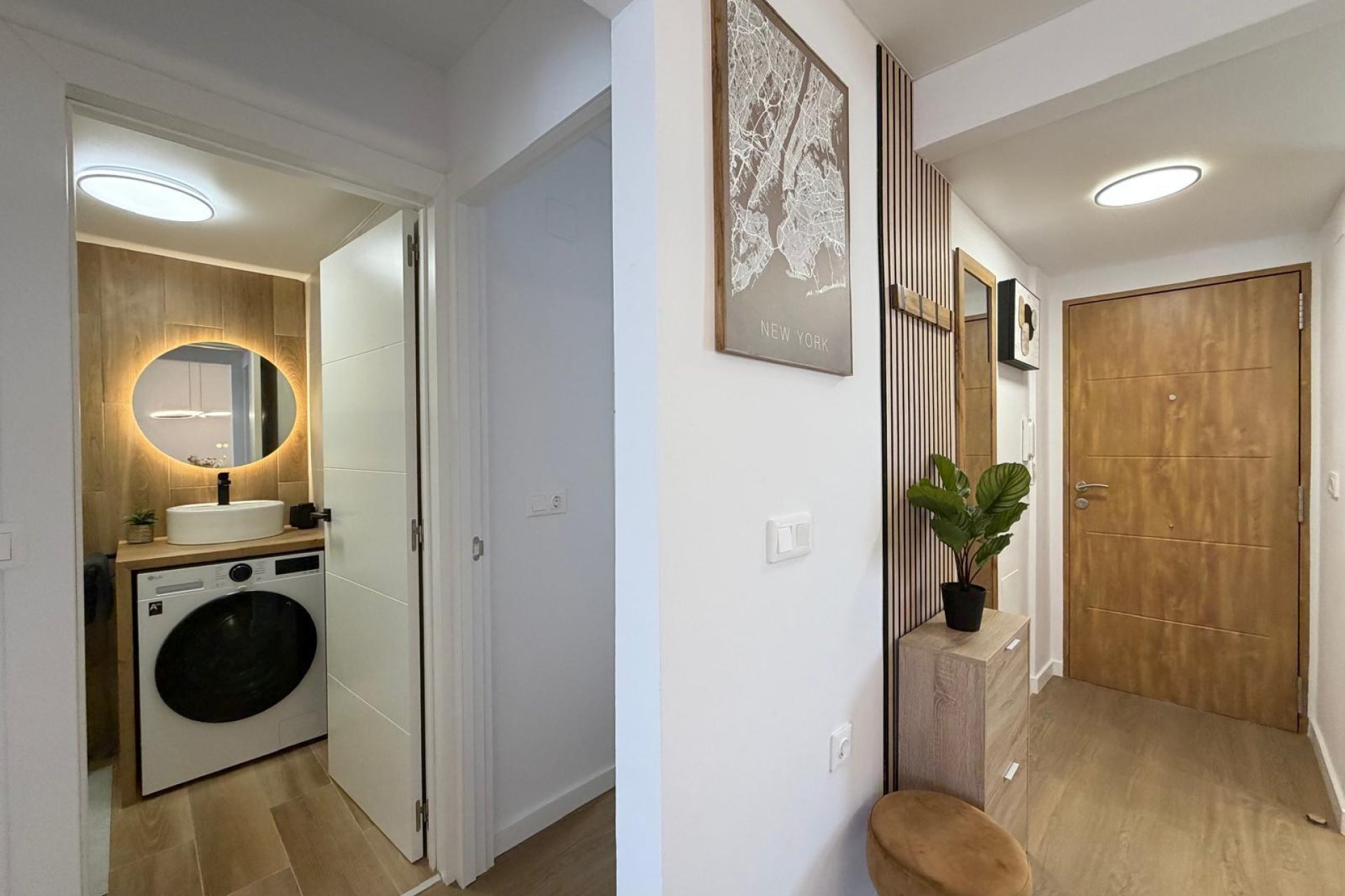 Revânzare - Apartament -
Torrevieja - Nueva Torrevieja