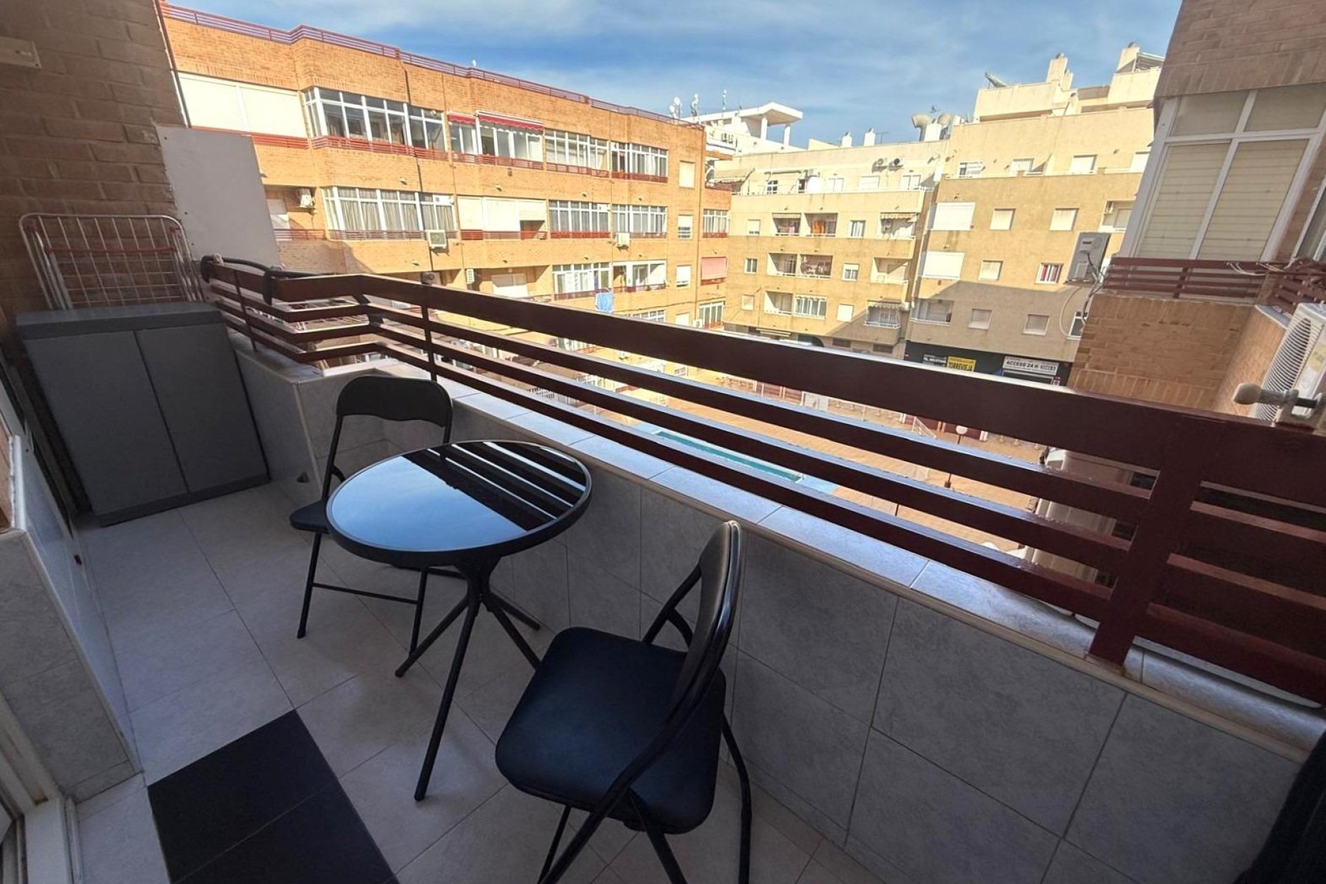 Revânzare - Apartament -
Torrevieja - PARQUE DE LAS NACIONES