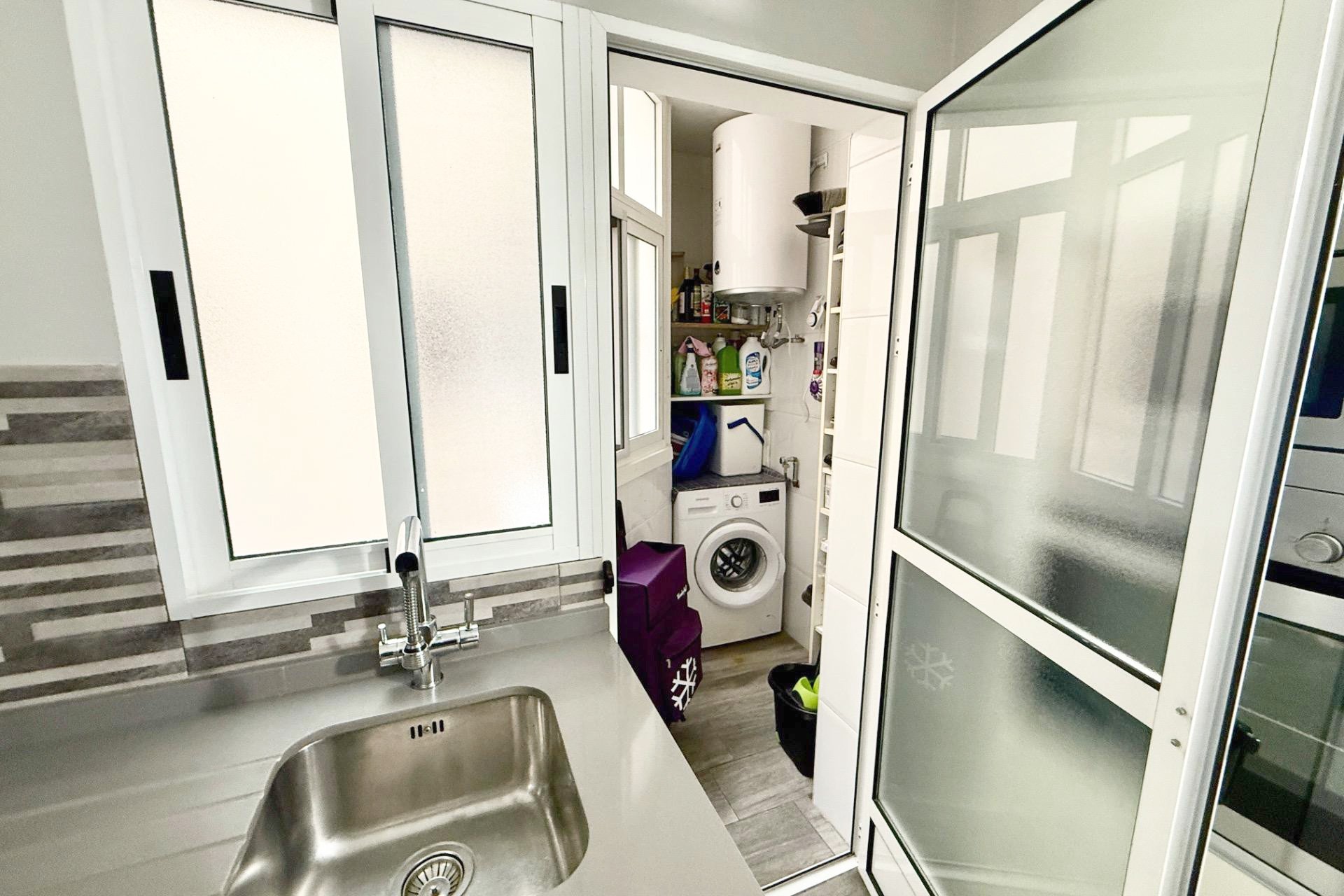 Revânzare - Apartament -
Torrevieja - PARQUE DE LAS NACIONES