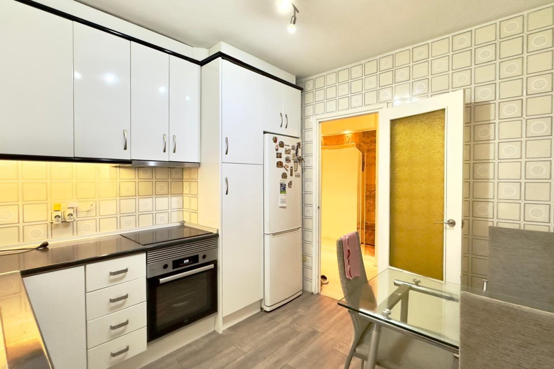 Revânzare - Apartament -
Torrevieja - PARQUE DE LAS NACIONES