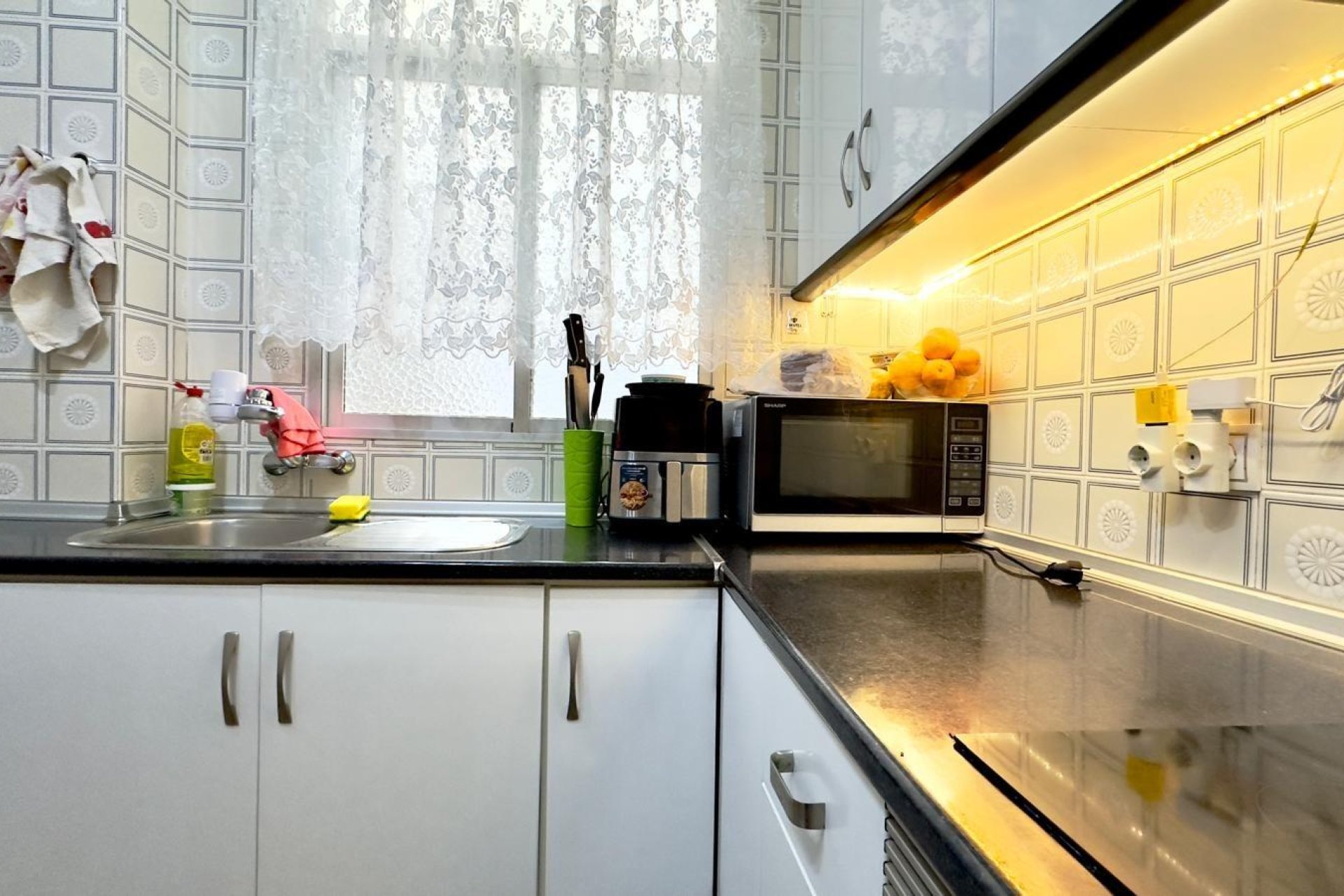 Revânzare - Apartament -
Torrevieja - PARQUE DE LAS NACIONES