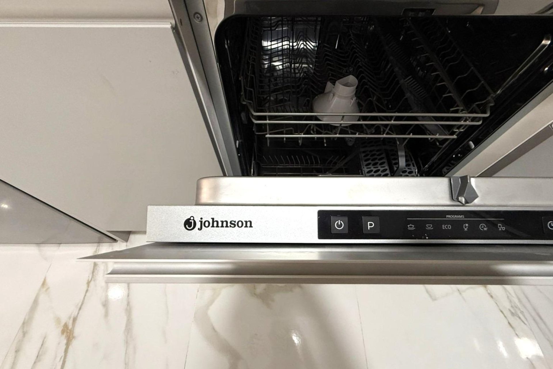 Revânzare - Apartament -
Torrevieja - PARQUE DE LAS NACIONES