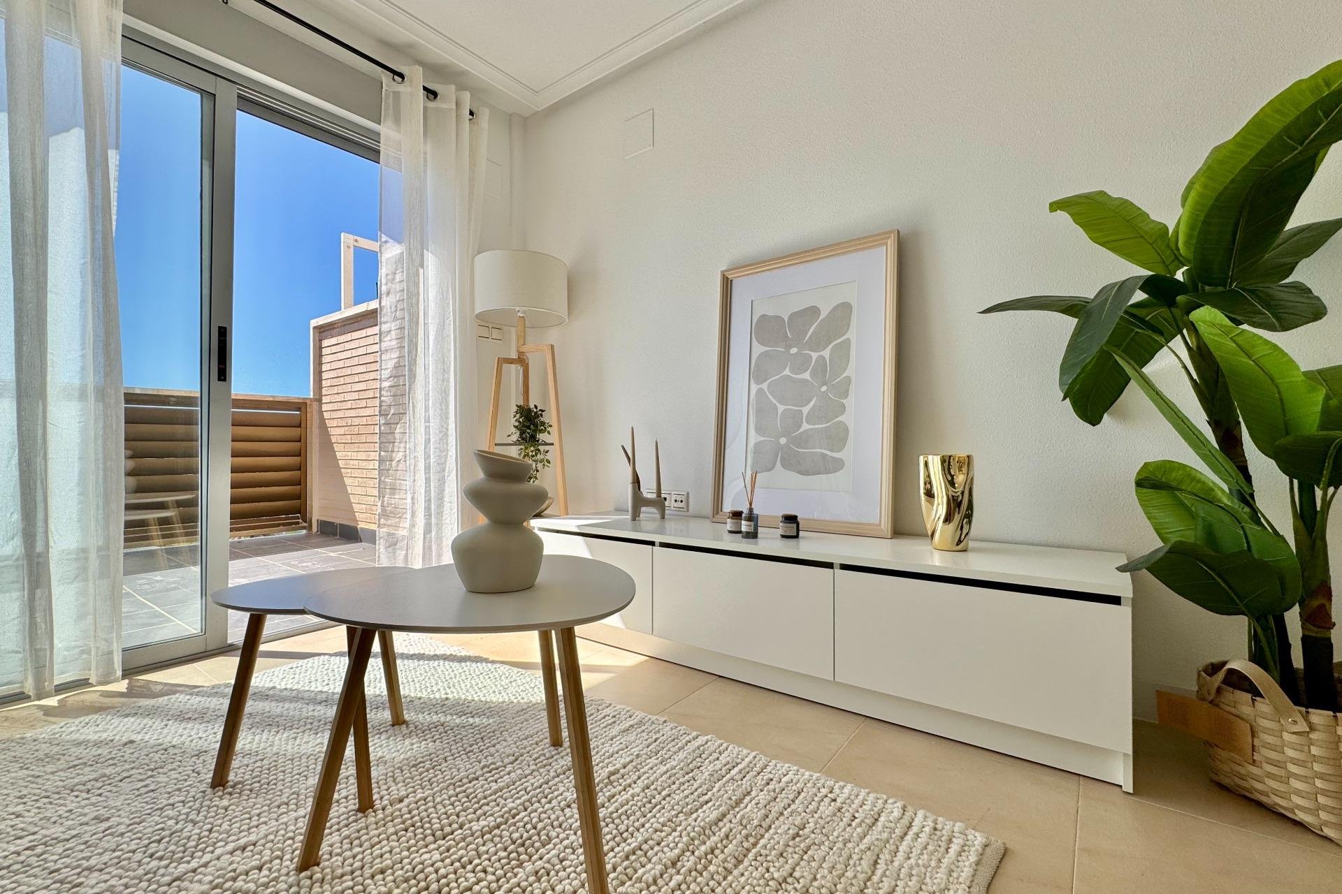 Revânzare - Apartament -
Torrevieja - PARQUE DE LAS NACIONES