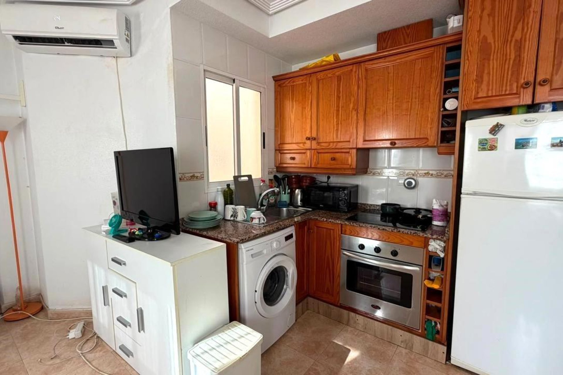 Revânzare - Apartament -
Torrevieja - PARQUE DE LAS NACIONES