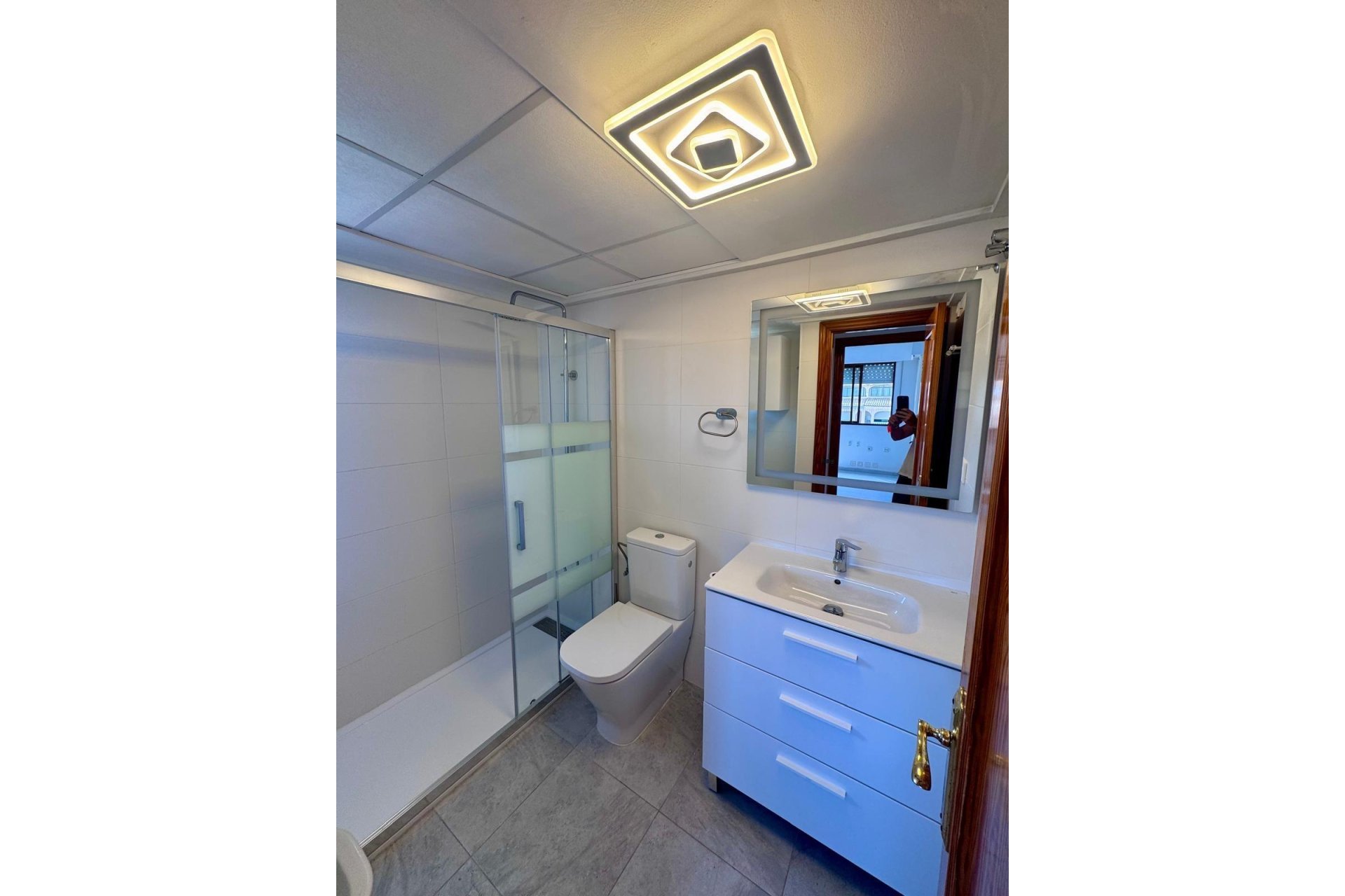 Revânzare - Apartament -
Torrevieja - PARQUE DE LAS NACIONES