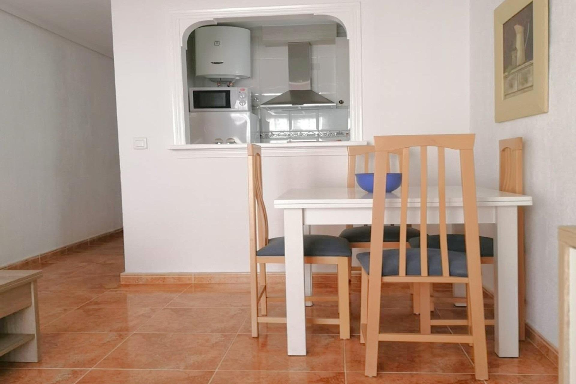 Revânzare - Apartament -
Torrevieja - PARQUE DE LAS NACIONES