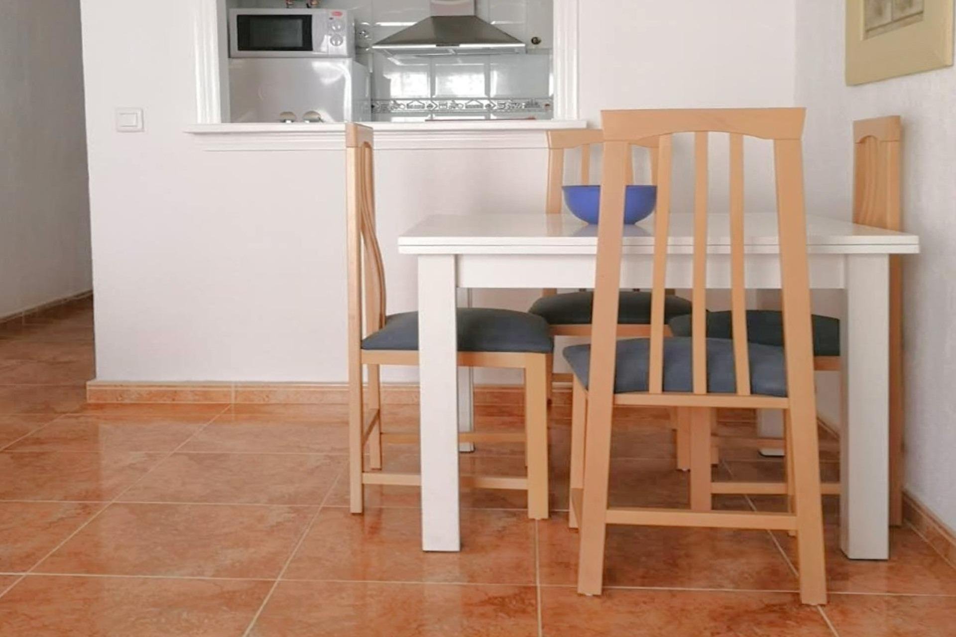 Revânzare - Apartament -
Torrevieja - PARQUE DE LAS NACIONES